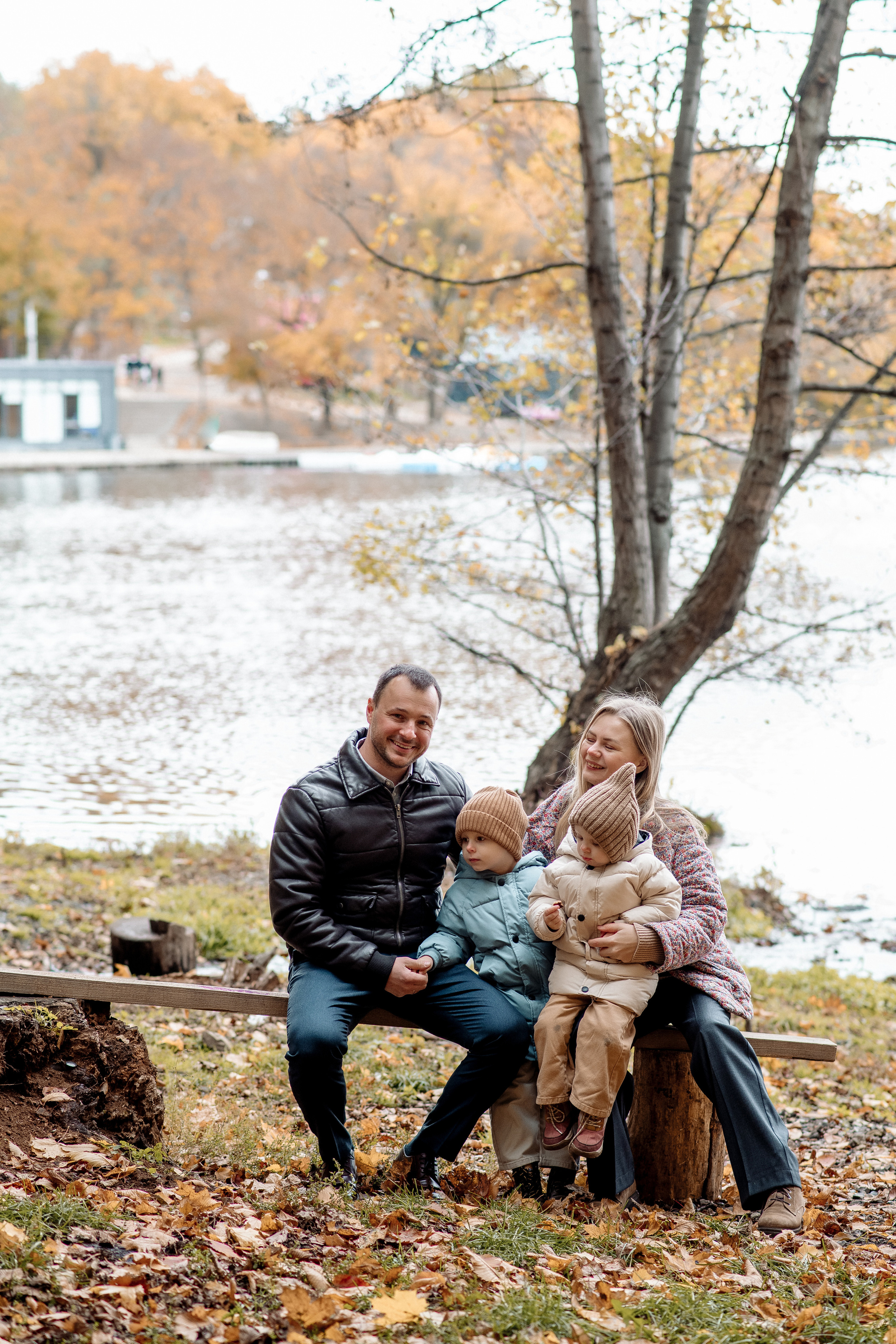 Маляевы и осень в Ударнике. Фотограф Мария Стрелкова