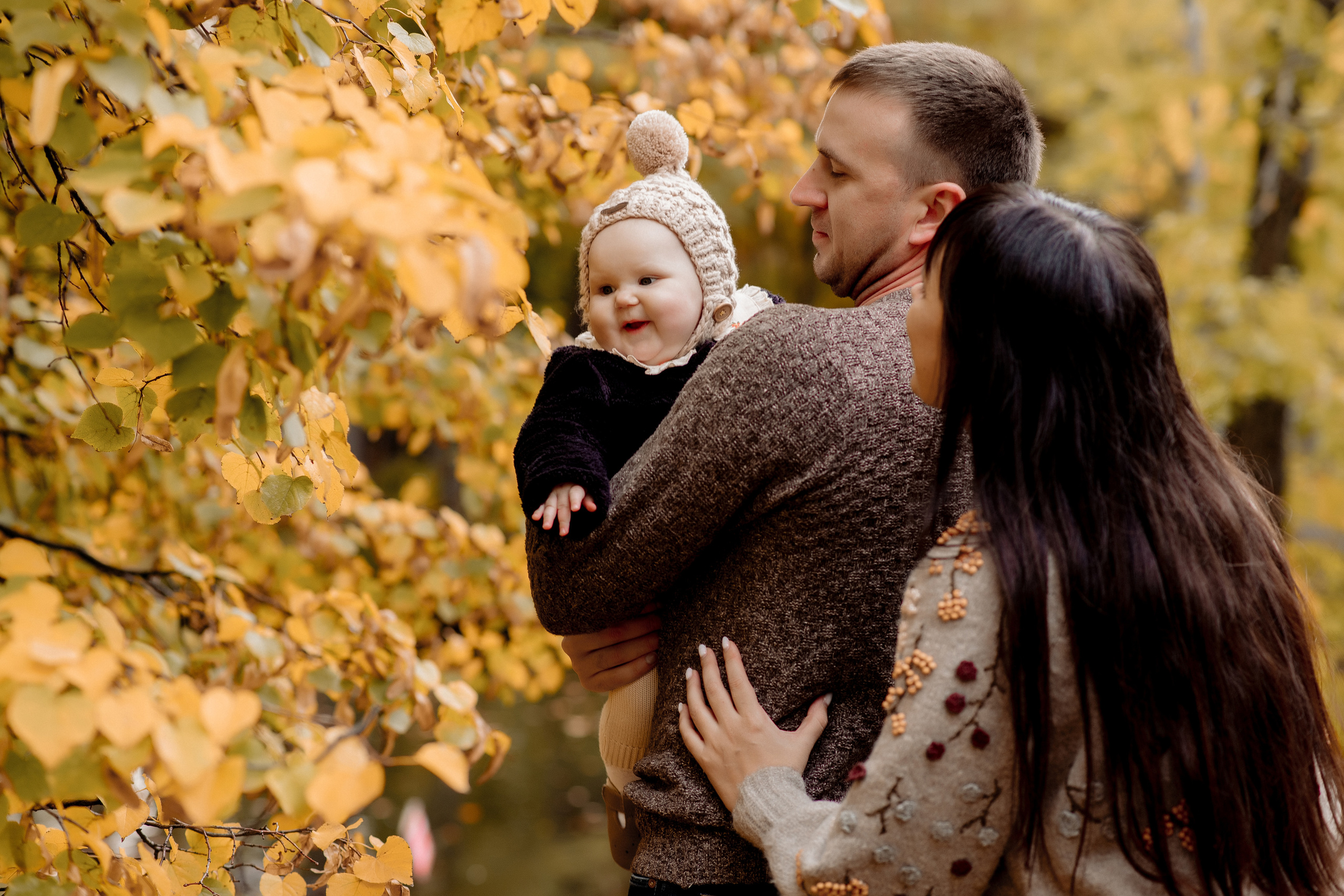 Осенний день, теплые обьятия. Фотограф Мария Стрелкова