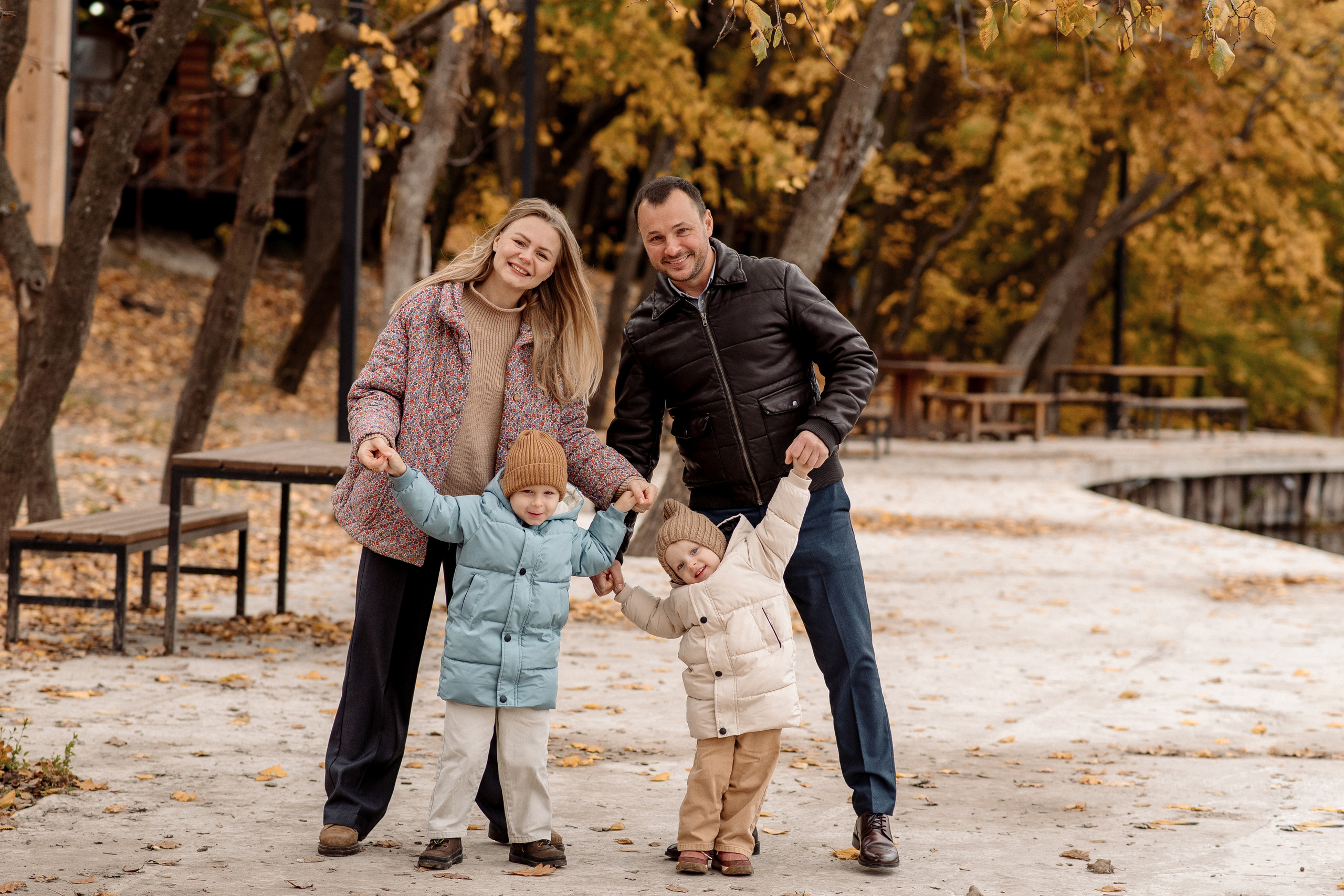 Маляевы и осень в Ударнике. Фотограф Мария Стрелкова