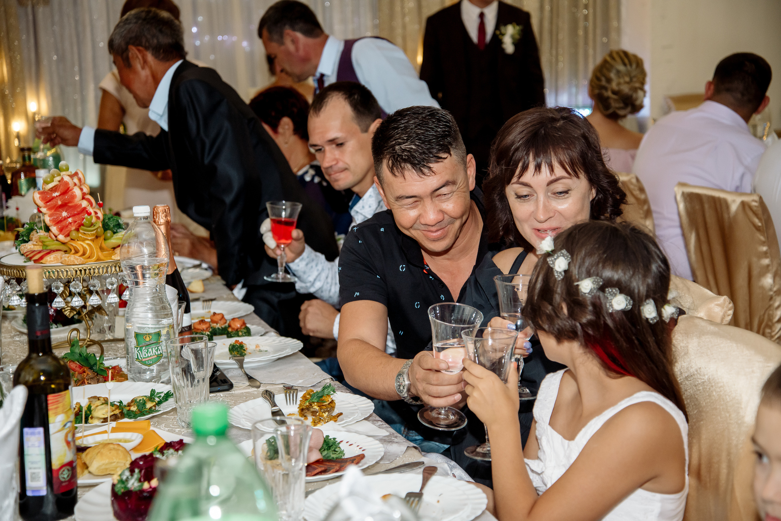 Евгений и Айнагуль. Фотограф Мария Стрелкова