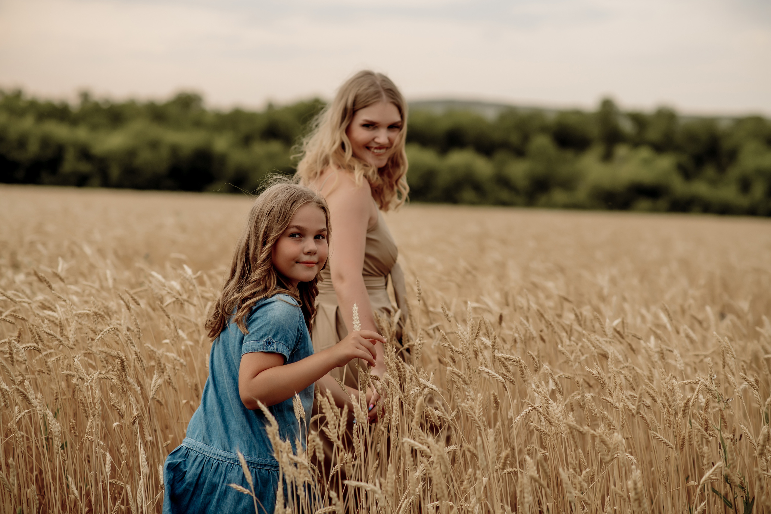 Летняя прогулка в полях. Фотограф Мария Стрелкова