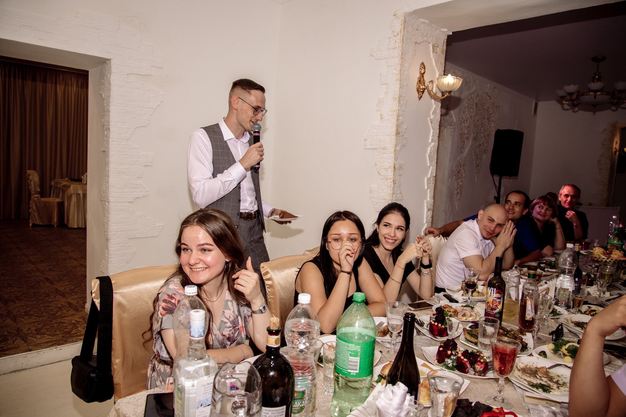 Евгений и Айнагуль. Фотограф Мария Стрелкова