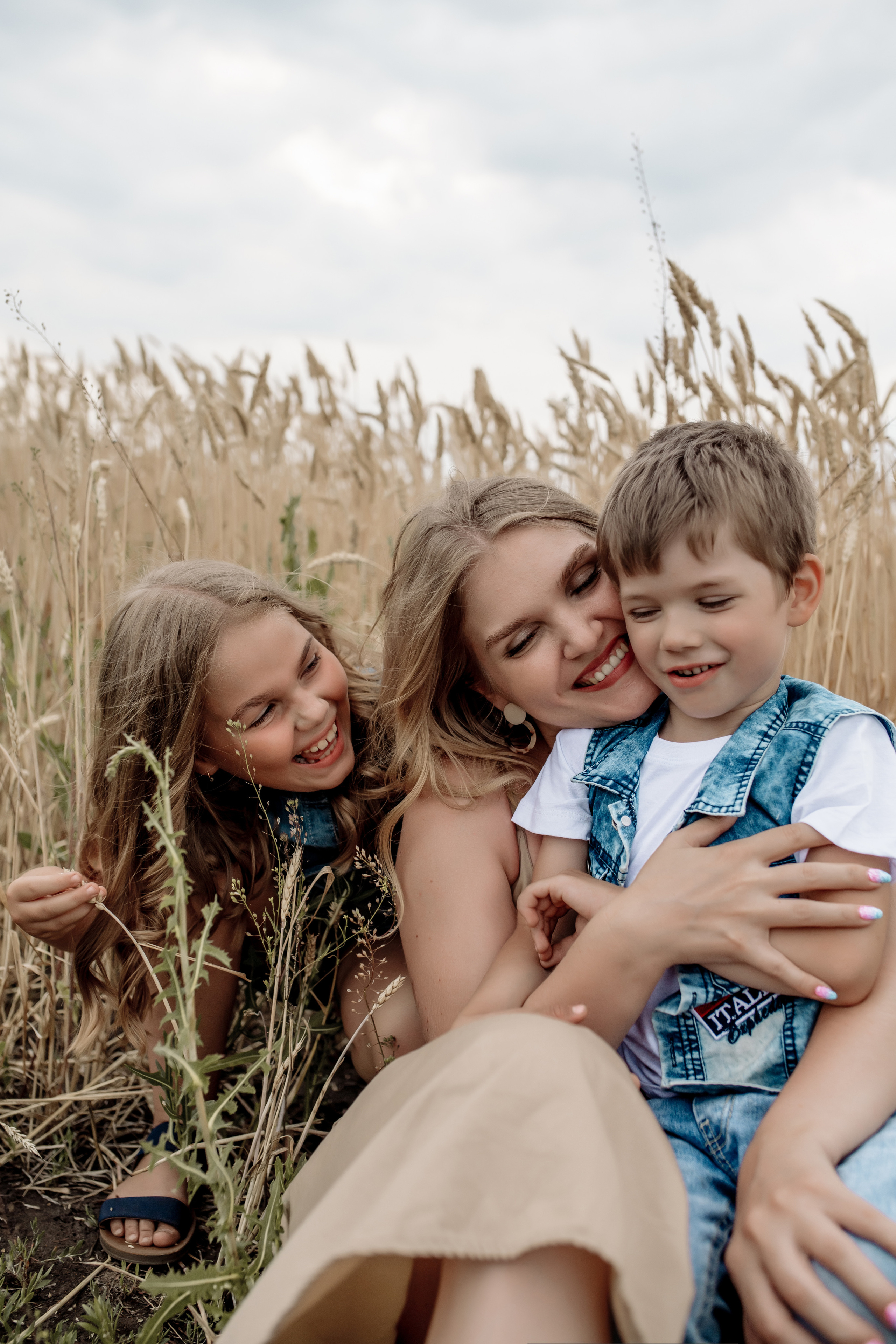 Летняя прогулка в полях. Фотограф Мария Стрелкова