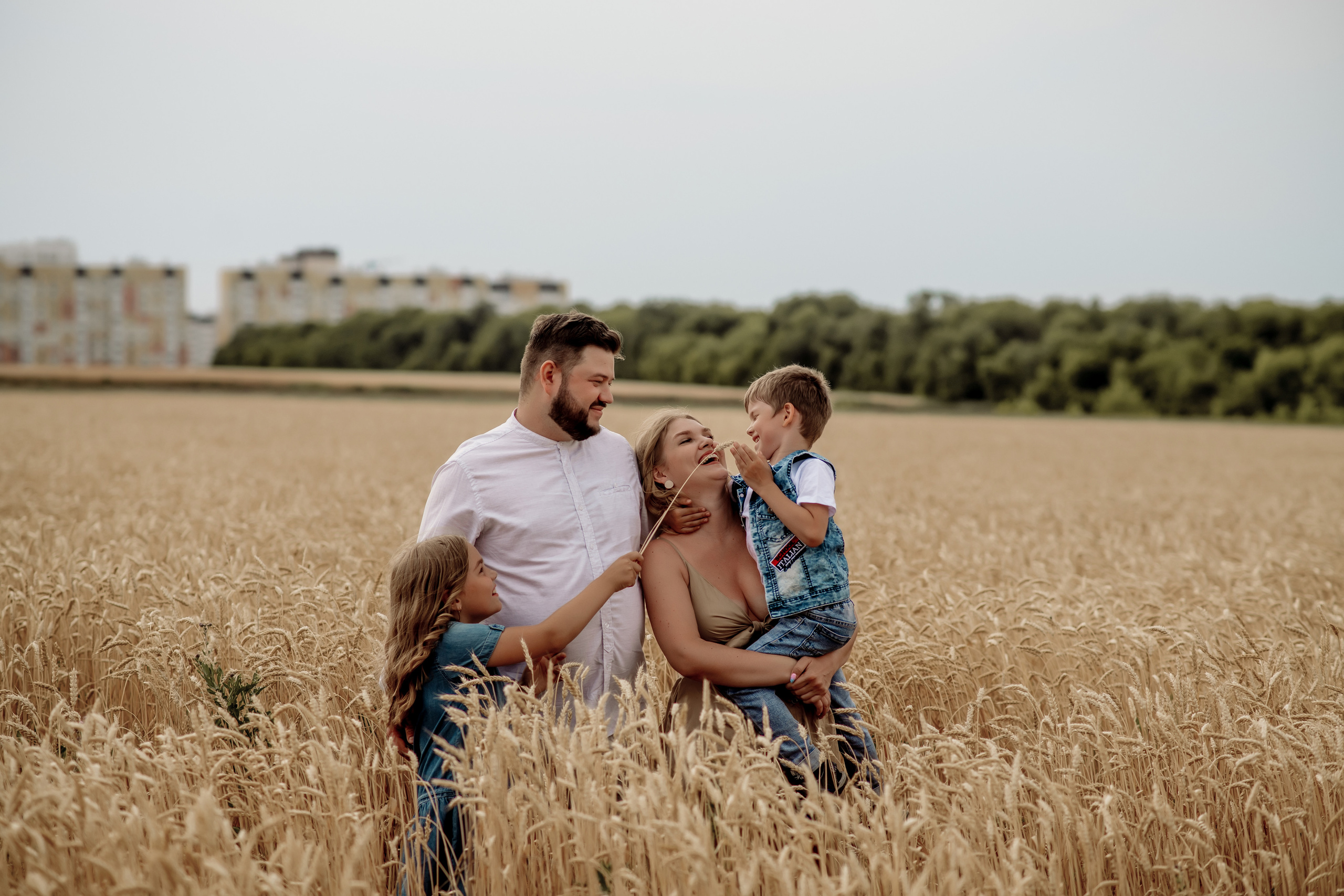 Летняя прогулка в полях. Фотограф Мария Стрелкова