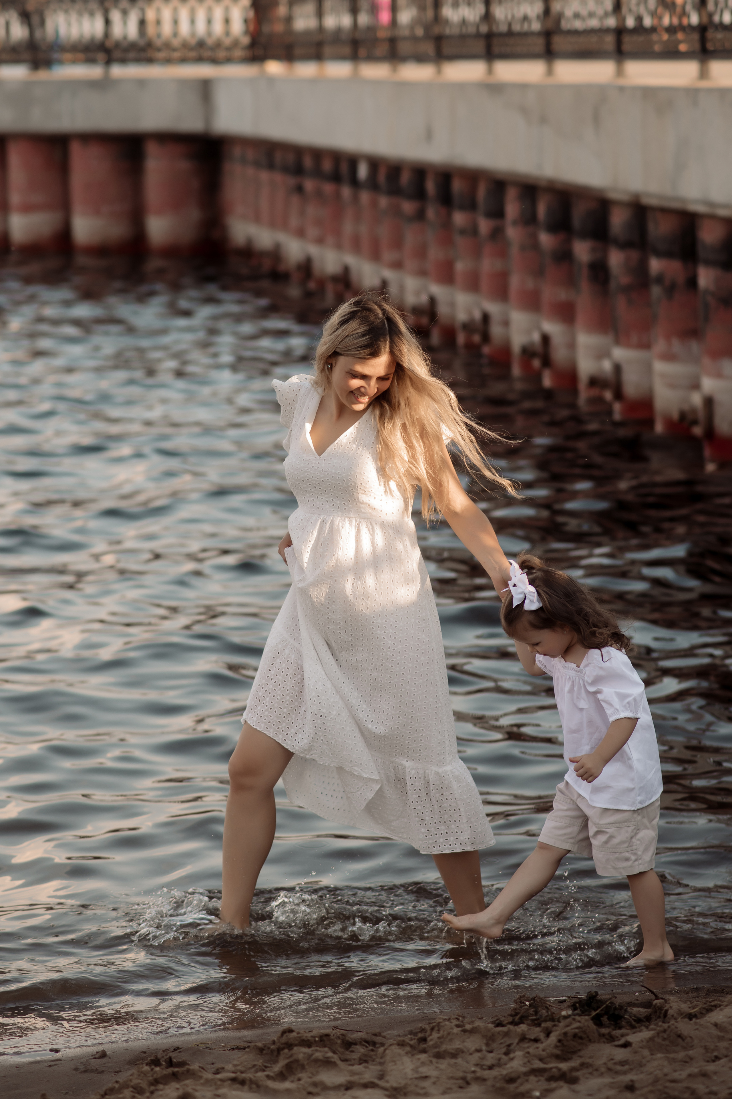 Любовь, солнце, Волга. Фотограф Мария Стрелкова