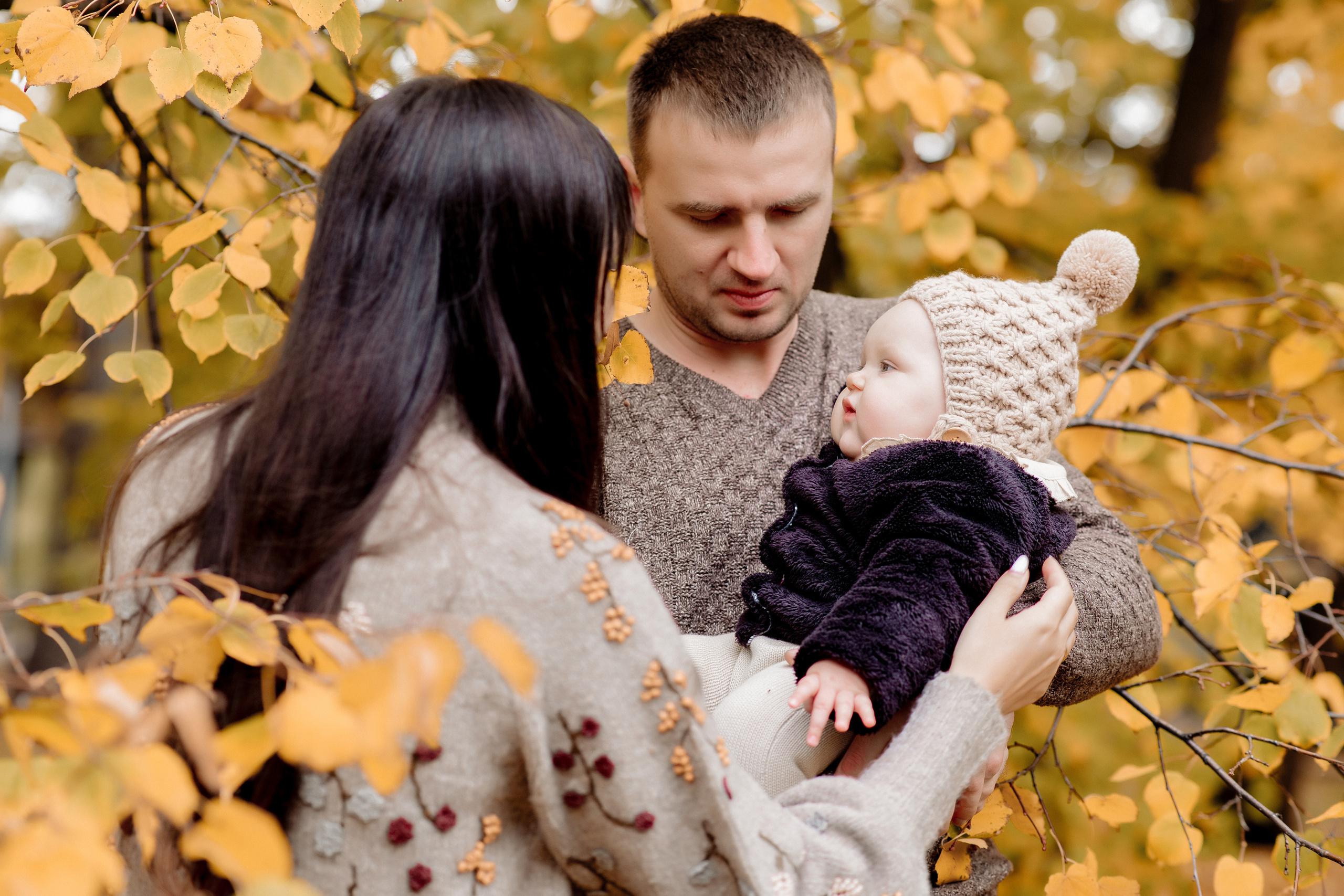 Осенний день, теплые обьятия. Фотограф Мария Стрелкова