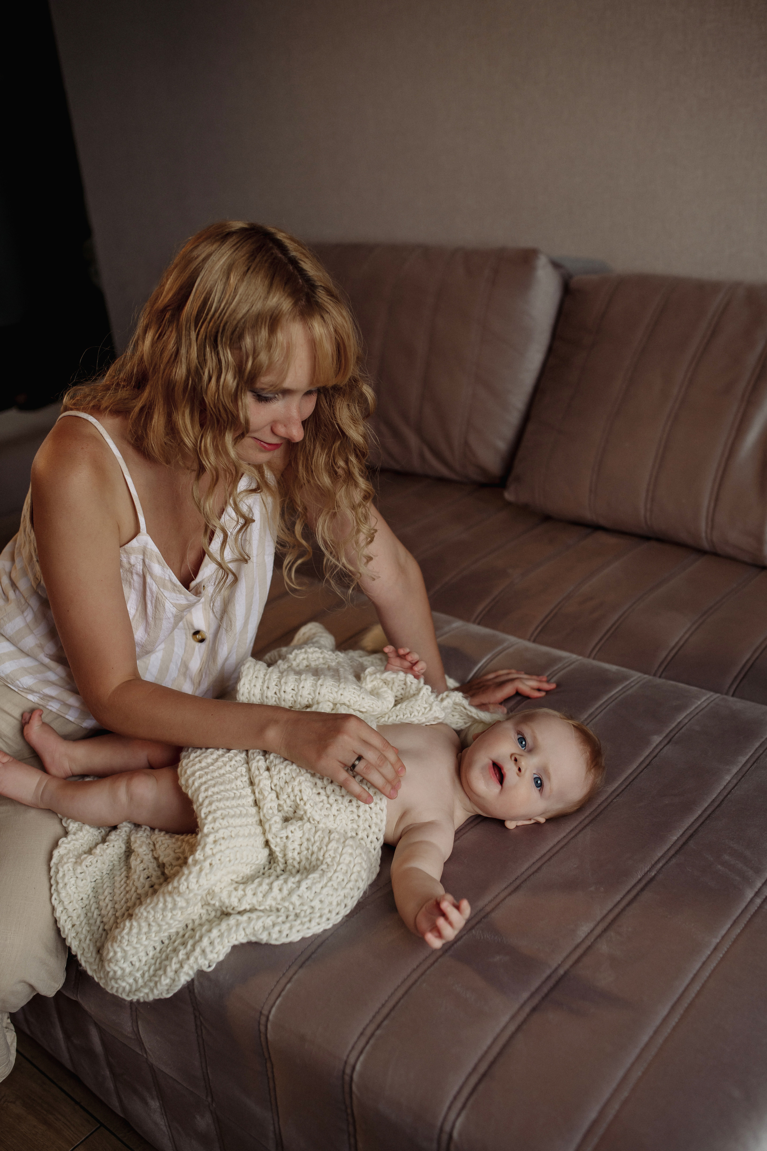 Сашуля и его мама Настя. Фотограф Мария Стрелкова