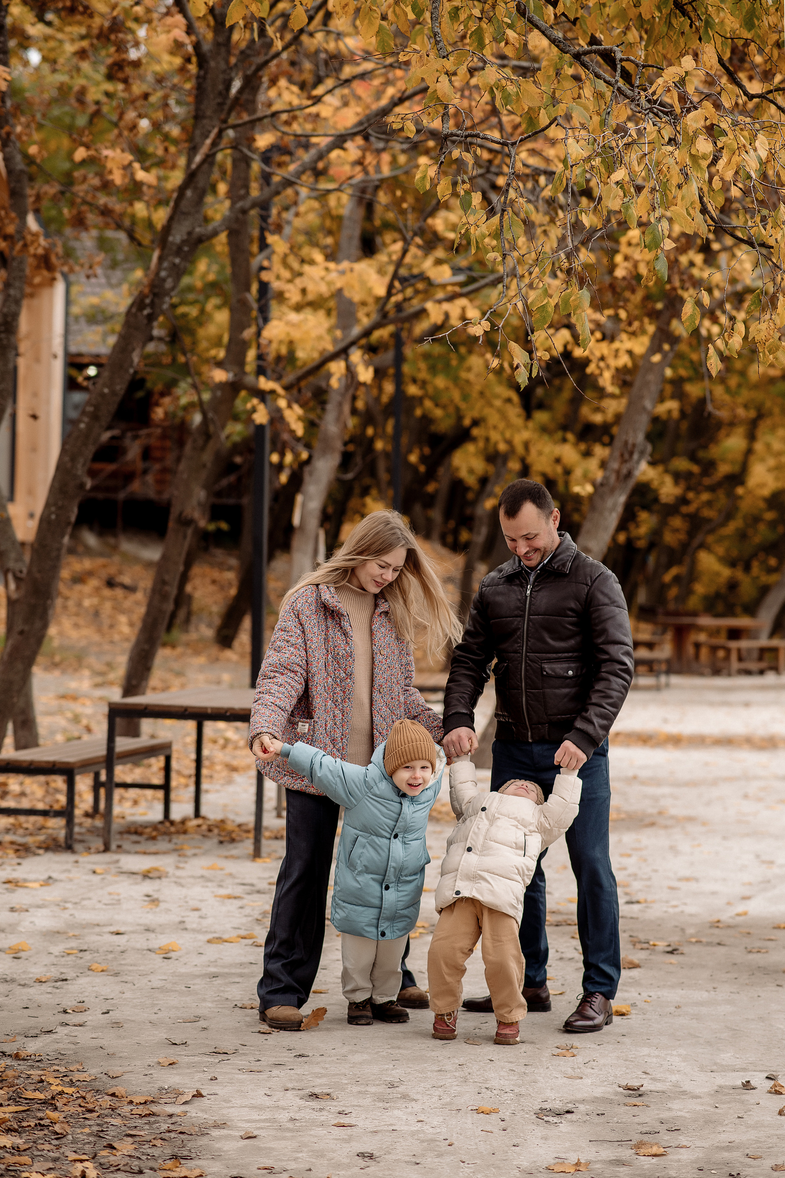Маляевы и осень в Ударнике. Фотограф Мария Стрелкова