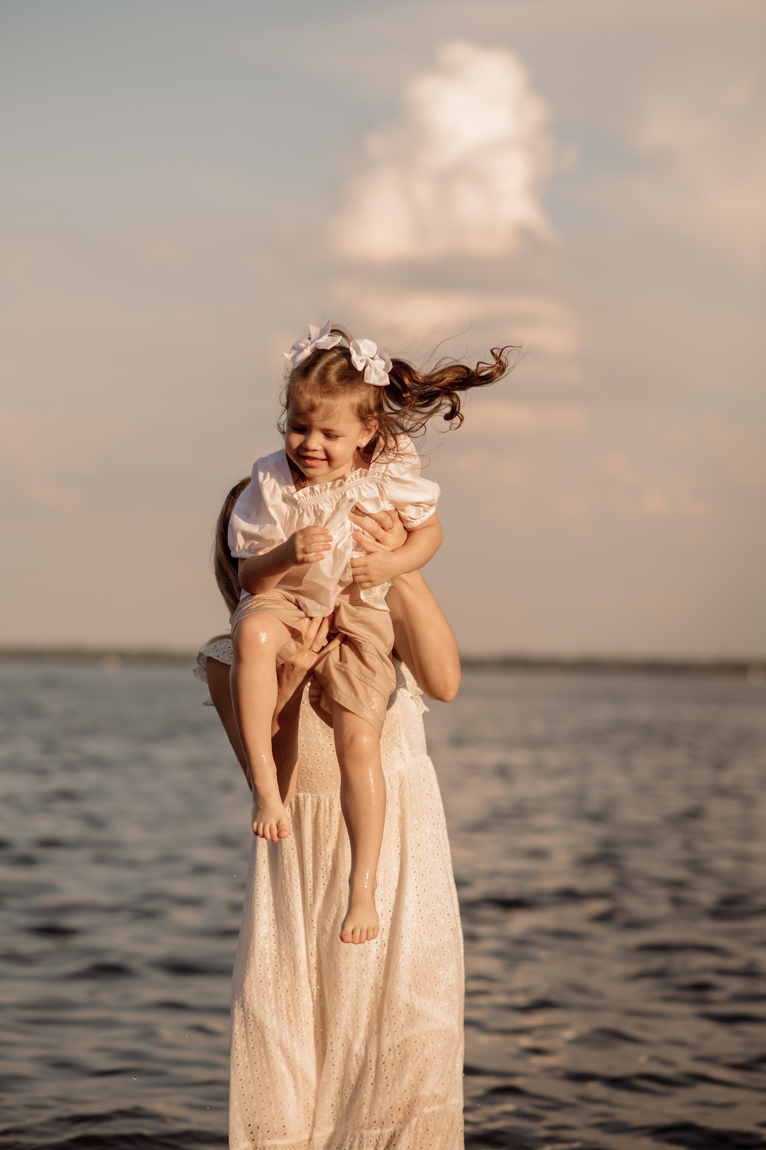 Любовь, солнце, Волга. Фотограф Мария Стрелкова