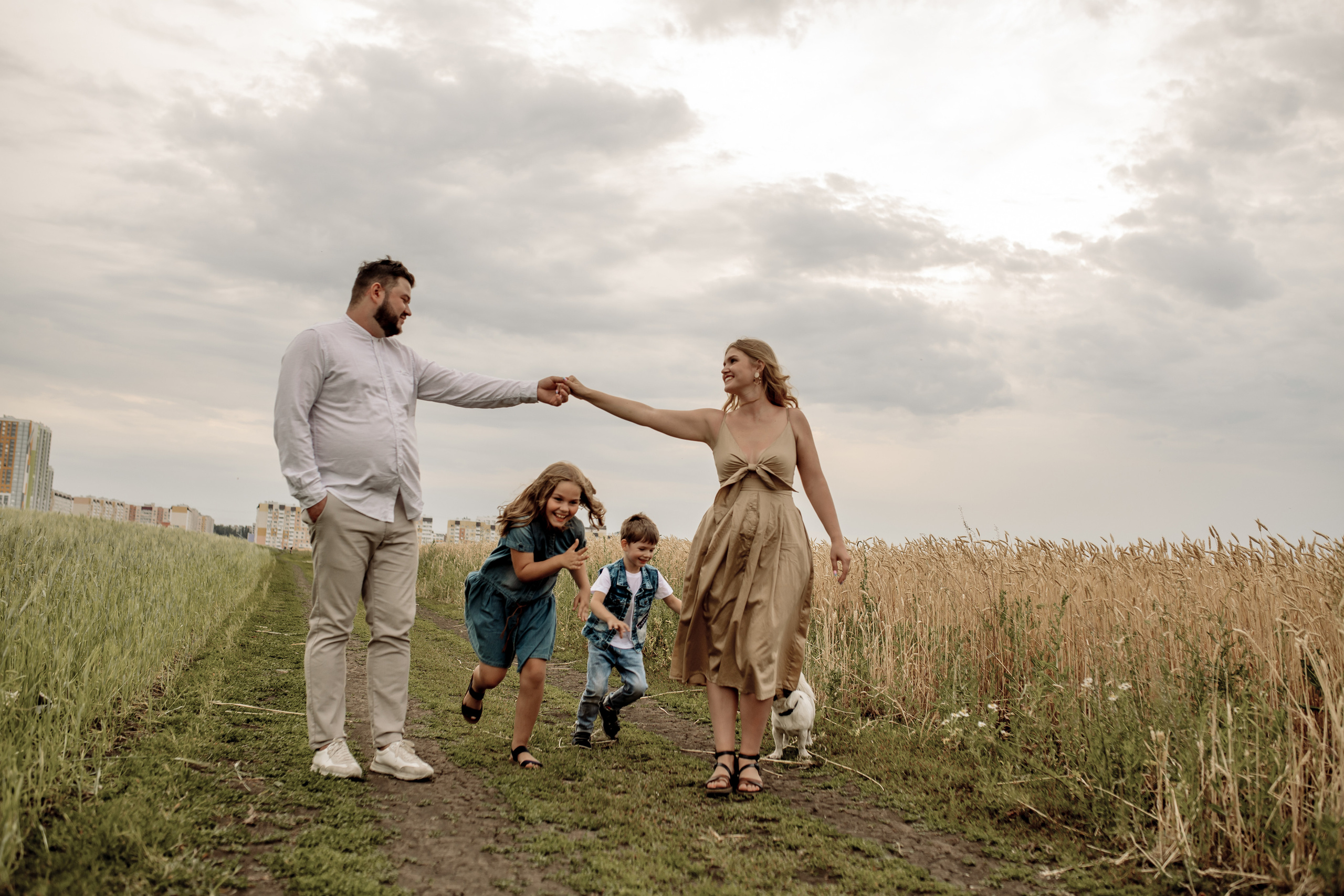 Летняя прогулка в полях. Фотограф Мария Стрелкова