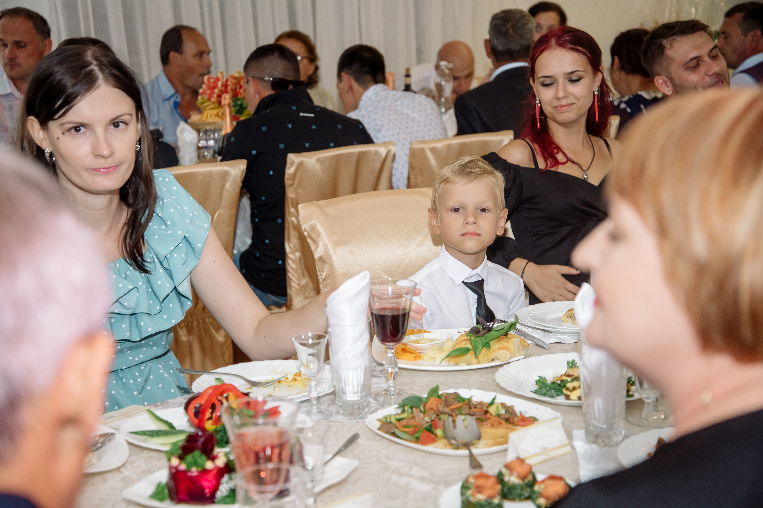Евгений и Айнагуль. Фотограф Мария Стрелкова