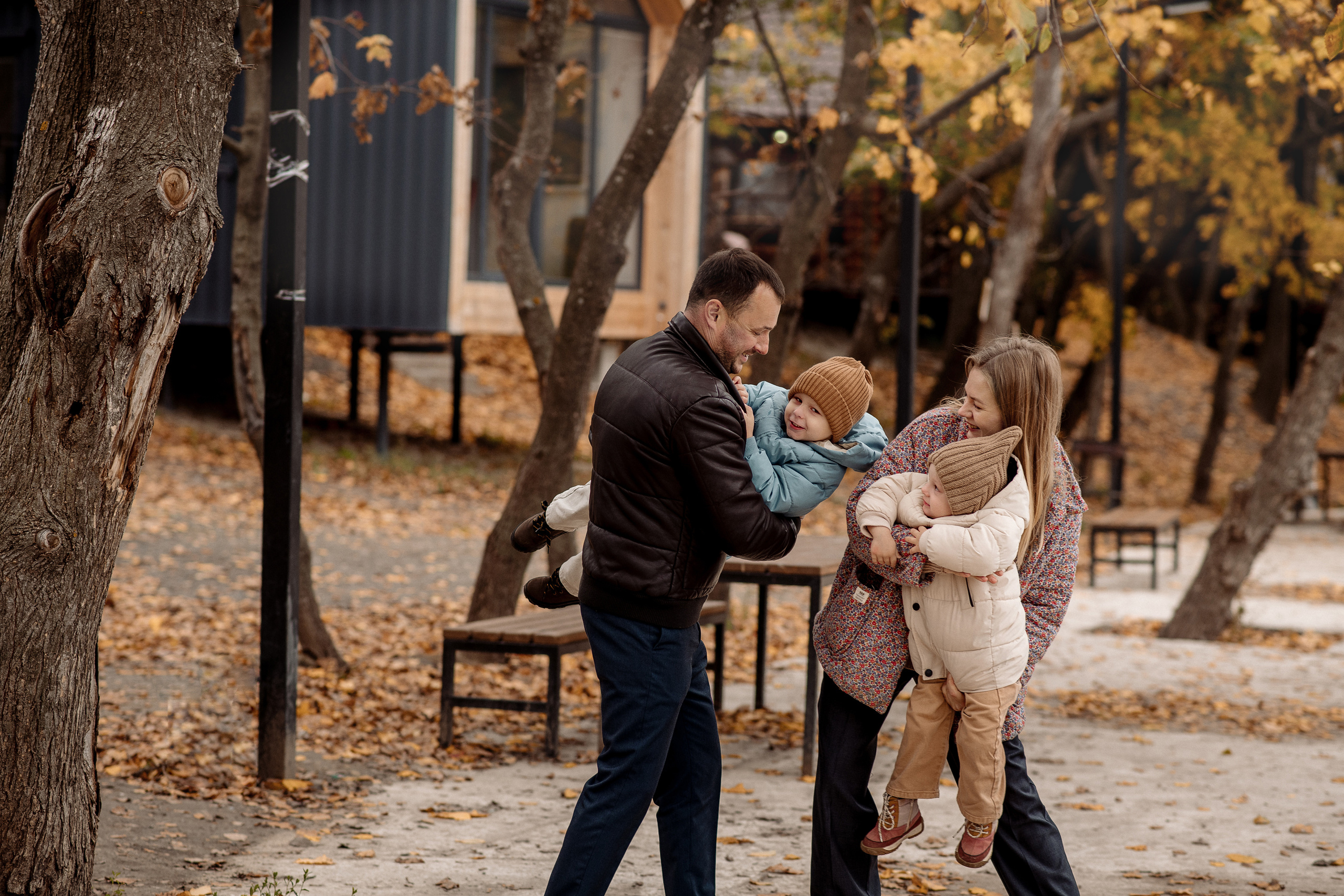 Маляевы и осень в Ударнике. Фотограф Мария Стрелкова