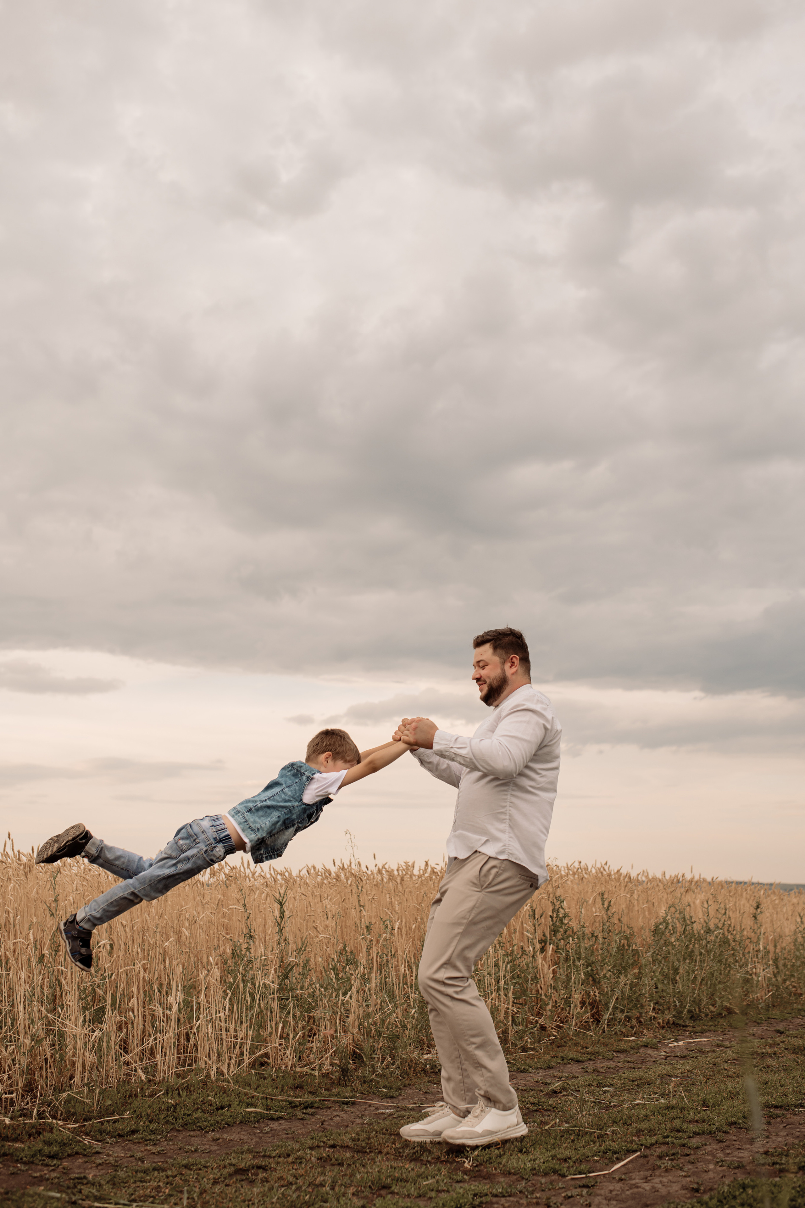 Летняя прогулка в полях. Фотограф Мария Стрелкова