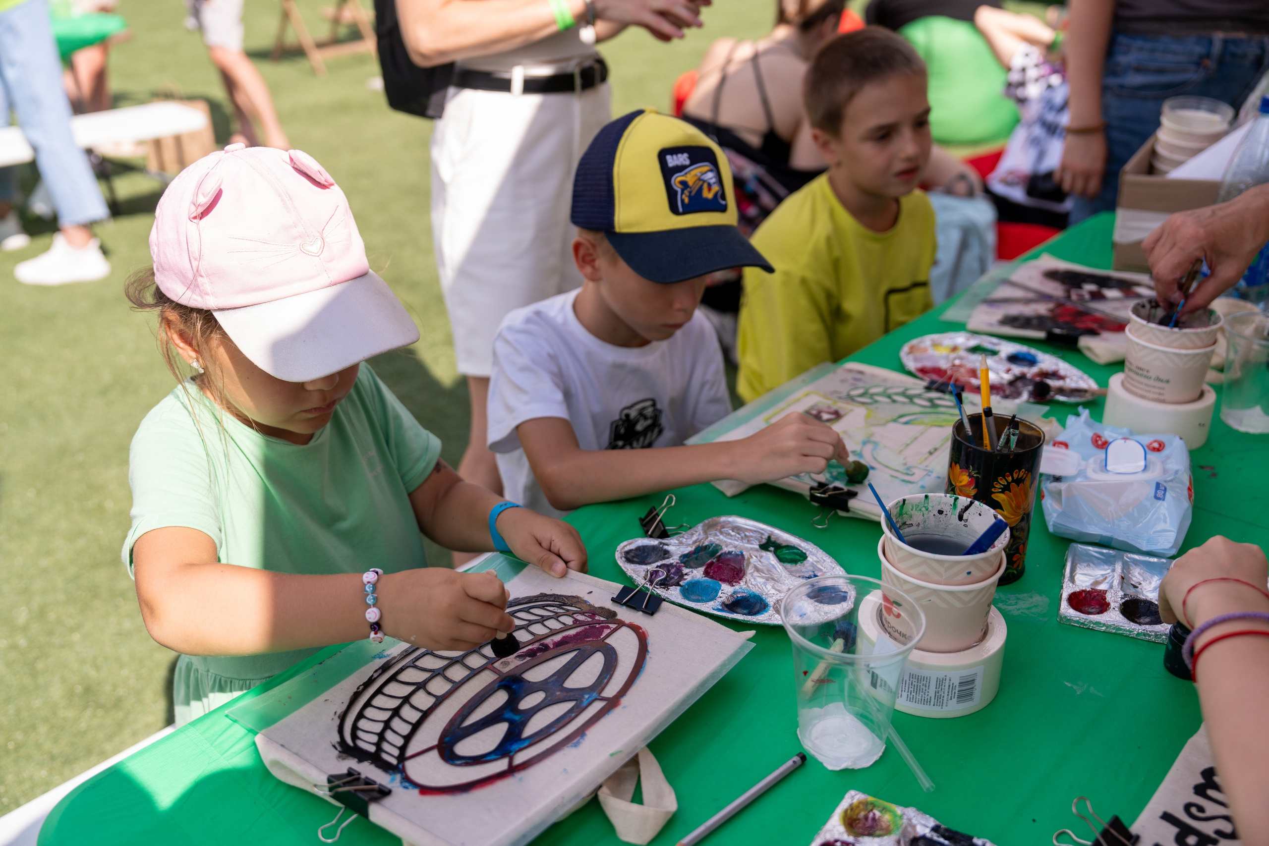 Фотоотчет партнеской интеграции для сети «Пятерочка» на фестивале «Grounded». Репортажный фотограф в Красной Поляне и Сочи Павлюченко Екатерина