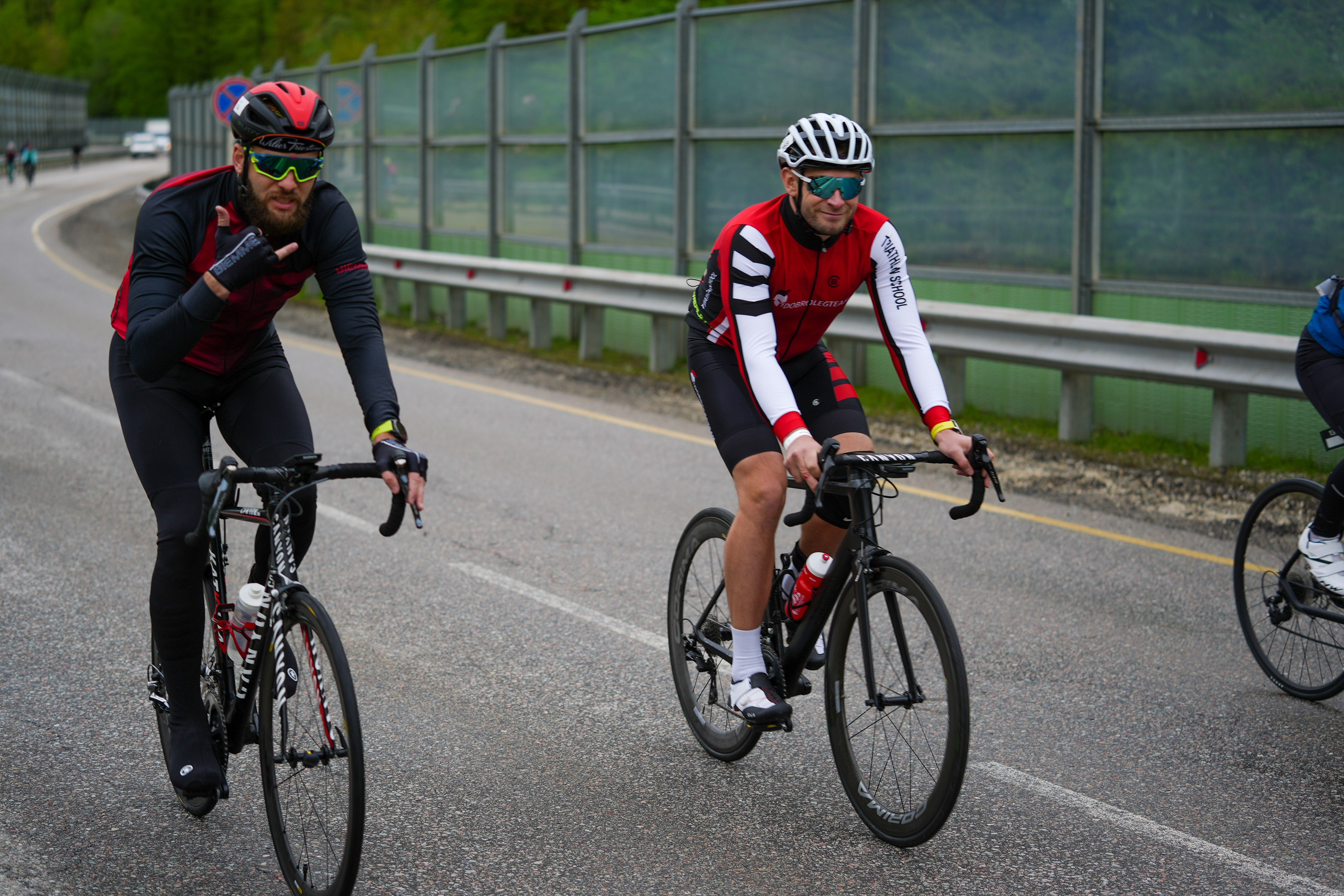 Велогонка «Три горы» на курортах горного кластера Красная Поляна. Репортажный фотограф в Красной Поляне и Сочи Павлюченко Екатерина