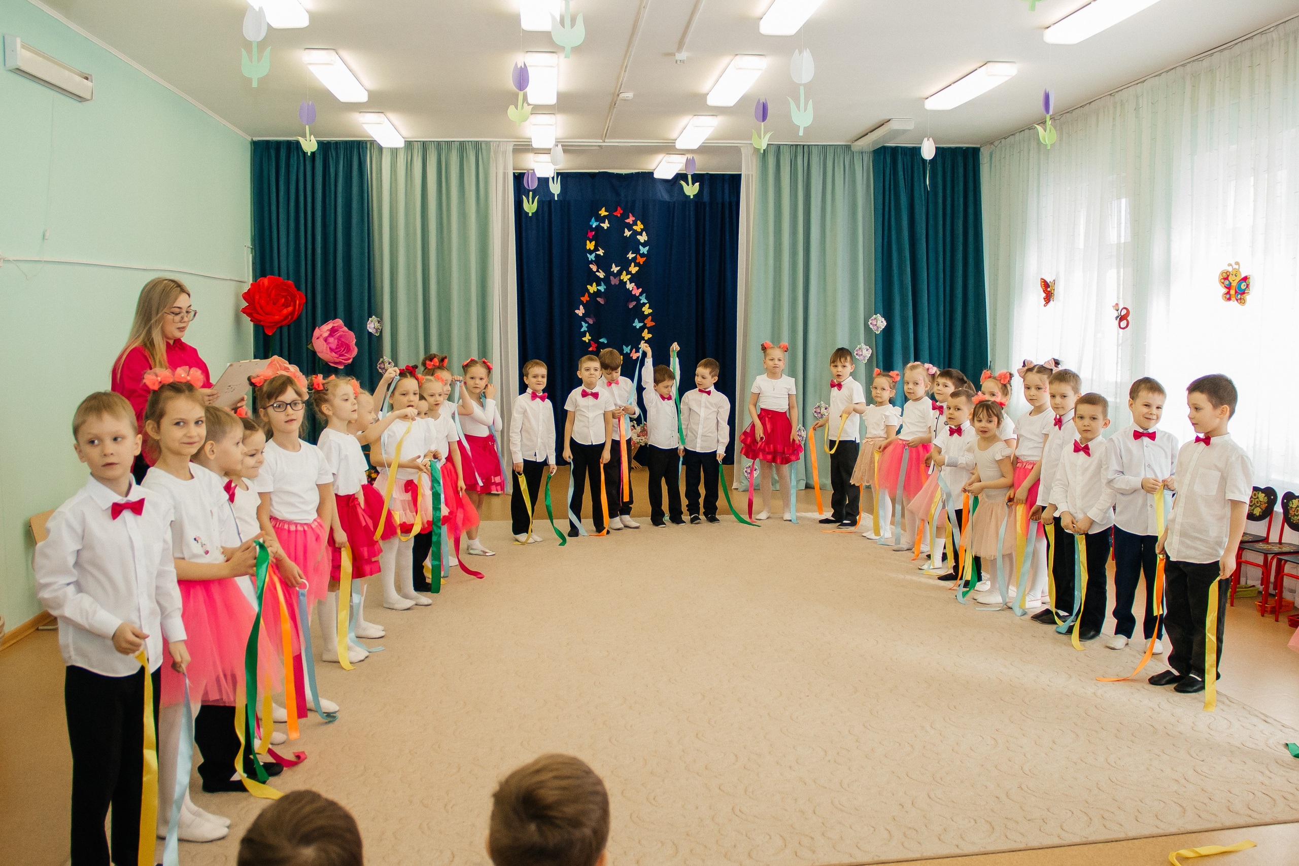 Садик утренник к 8 марта. Фотограф в Екатеринбурге Катерина Березина