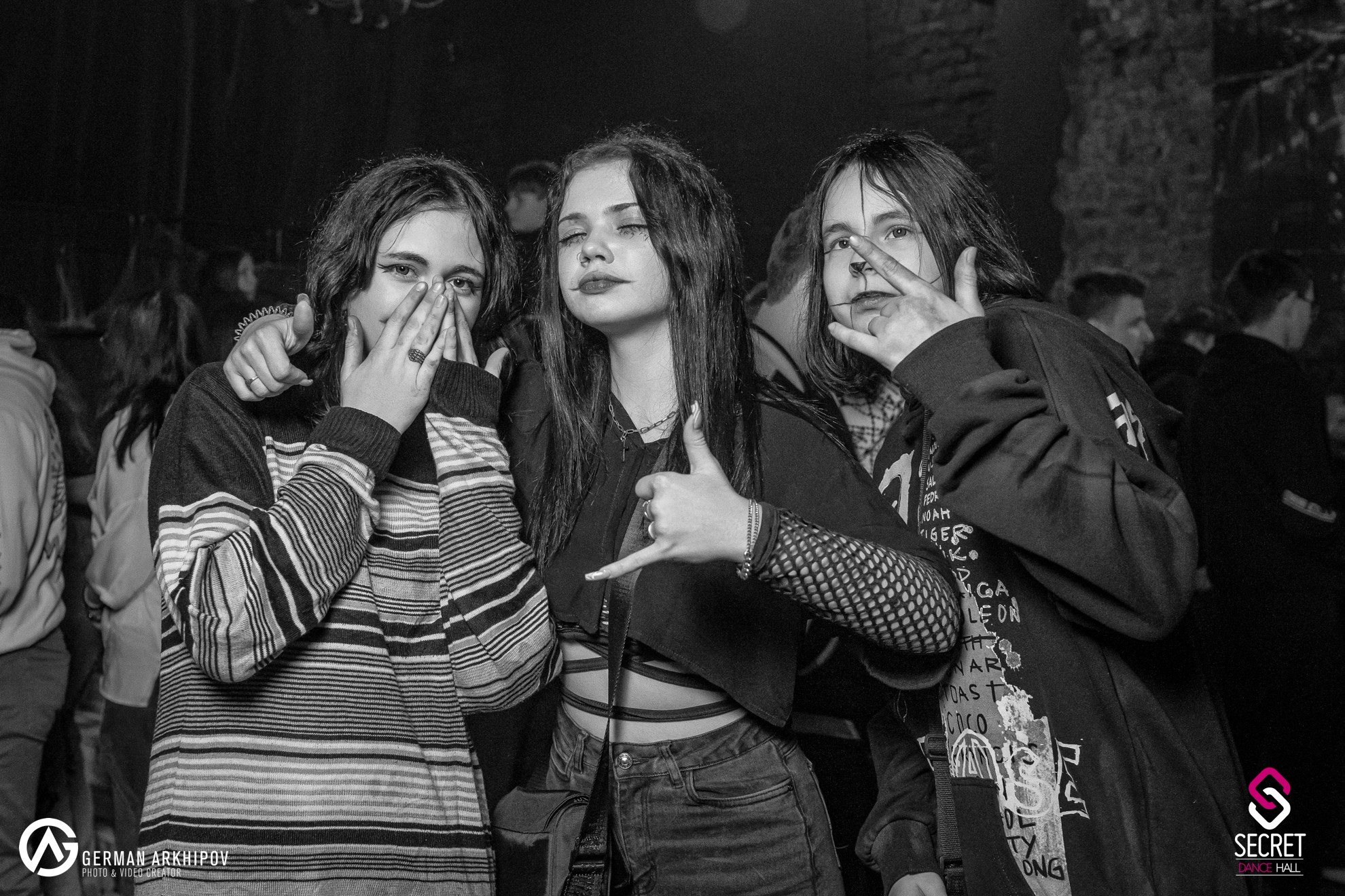 #don"t_stop_dancing — Secret Dance Hall