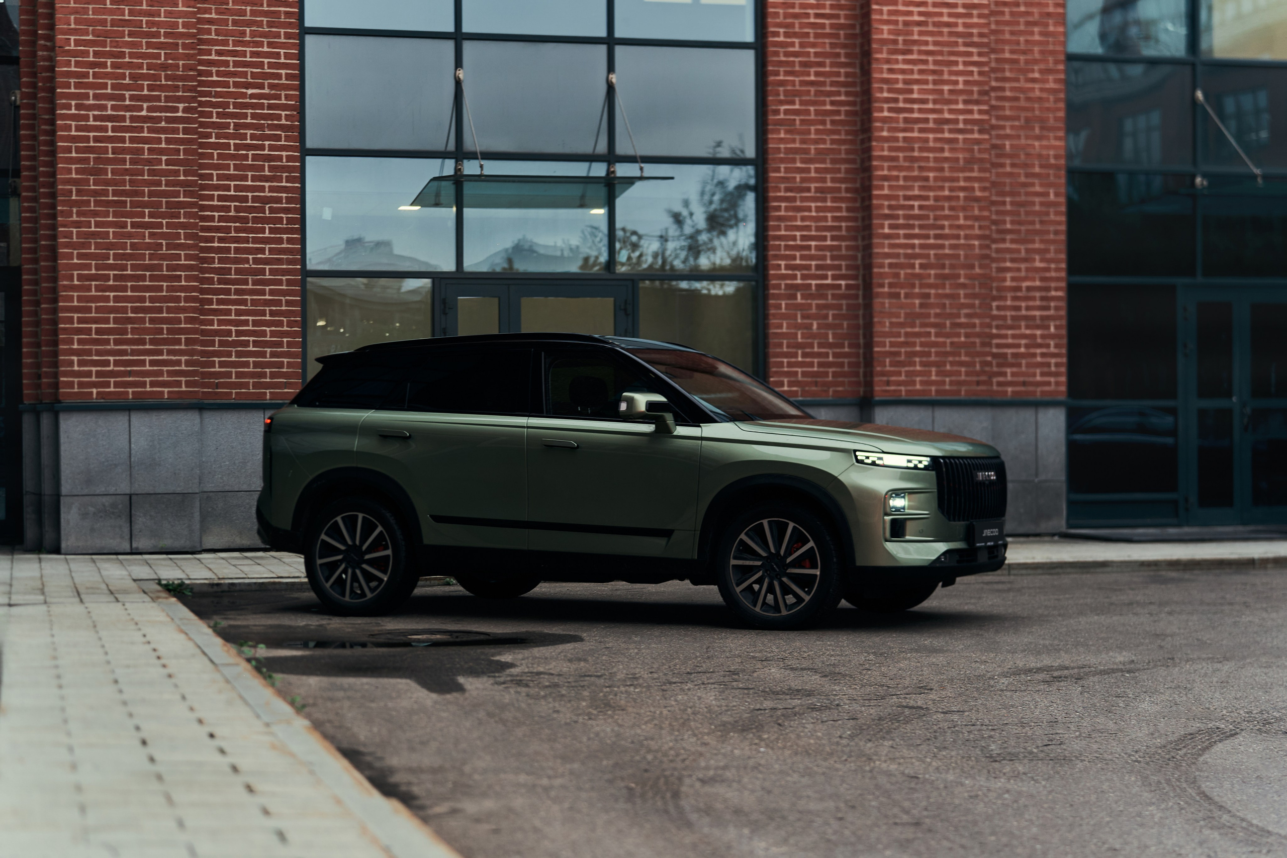 Фотографии Jaeco J7