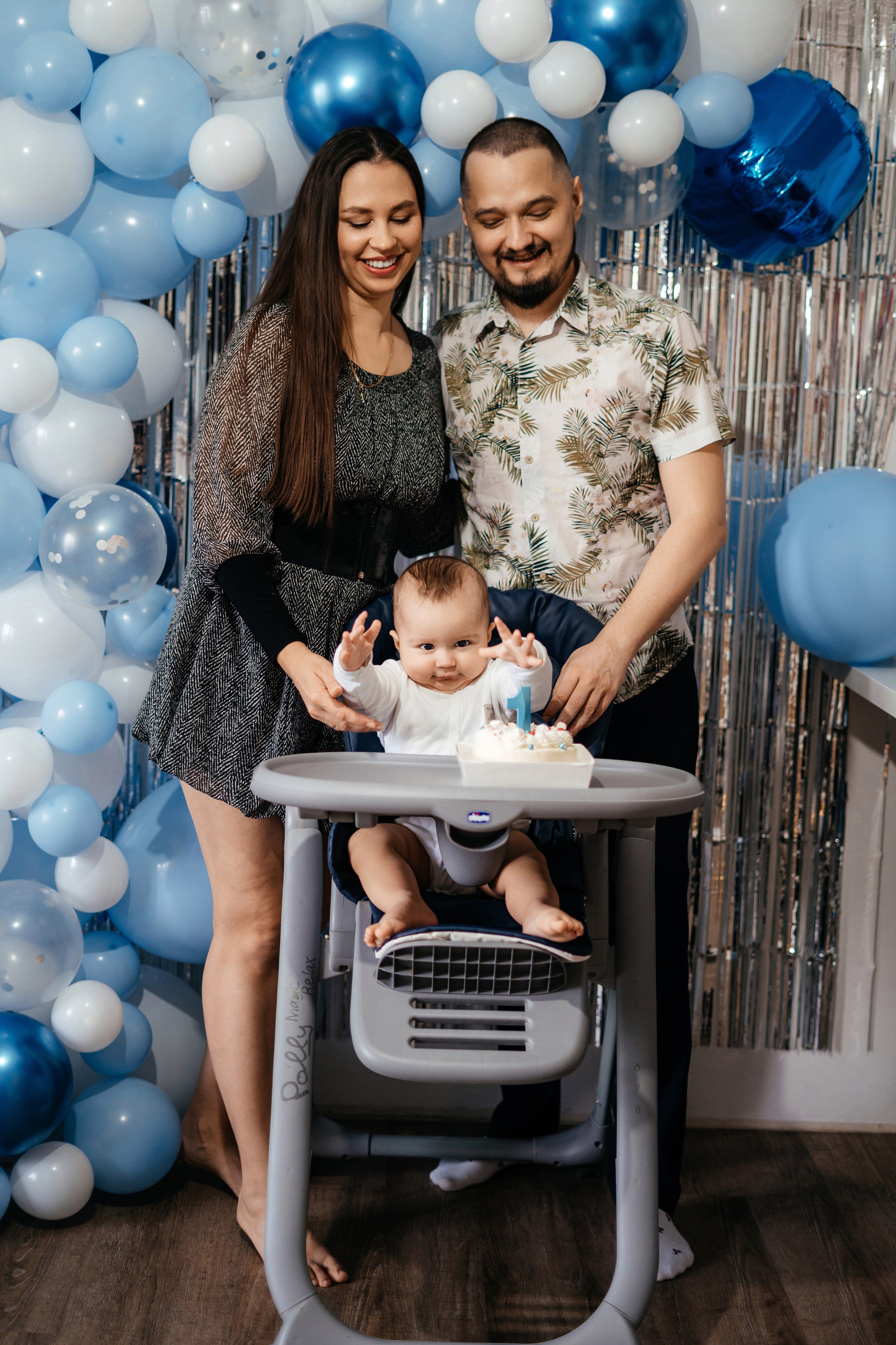 Домашнее годовасие Юры. Главная