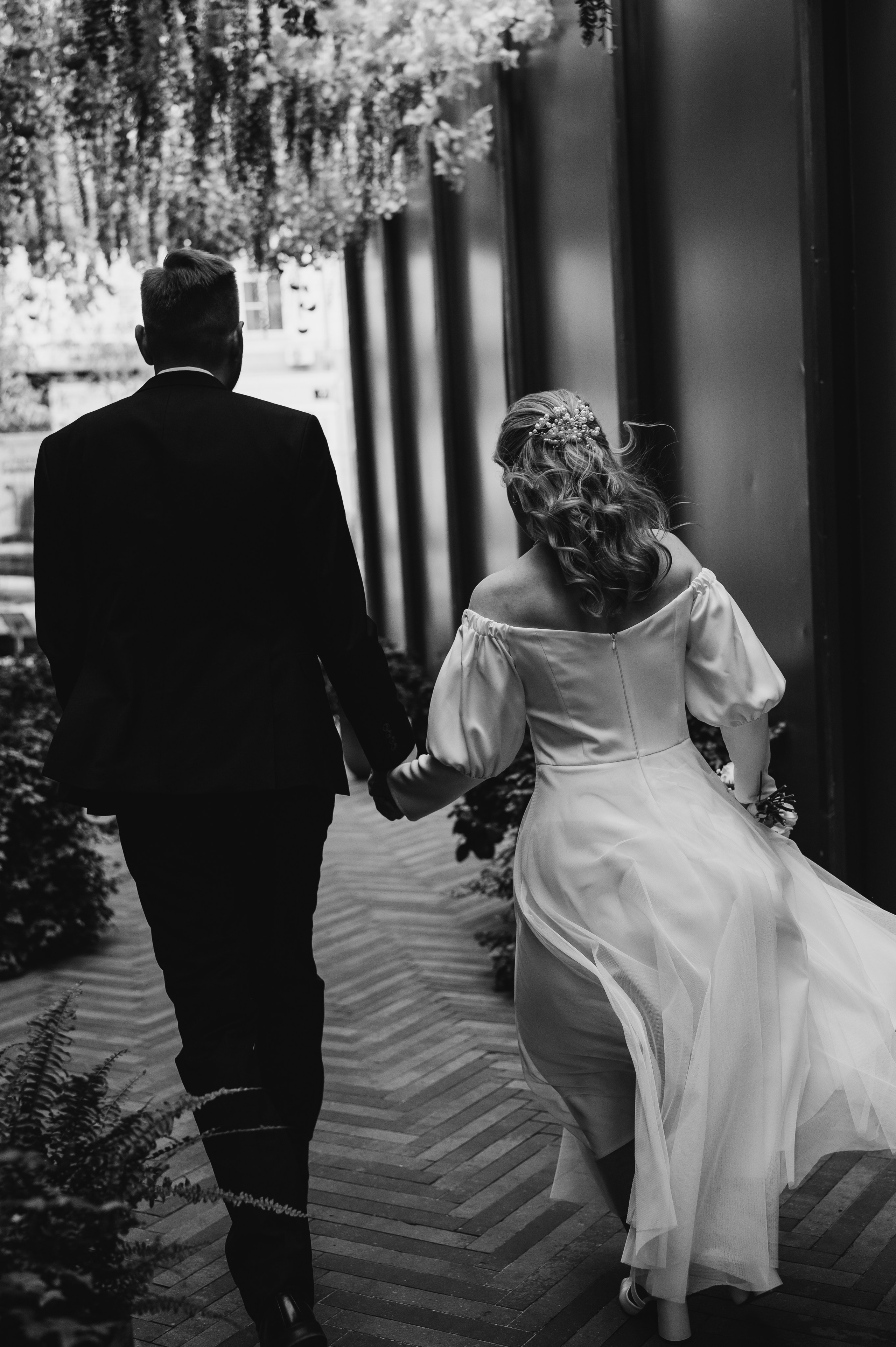 Свадебная съемка в Ростове, прогулка на яхте и семейный ужин за городом