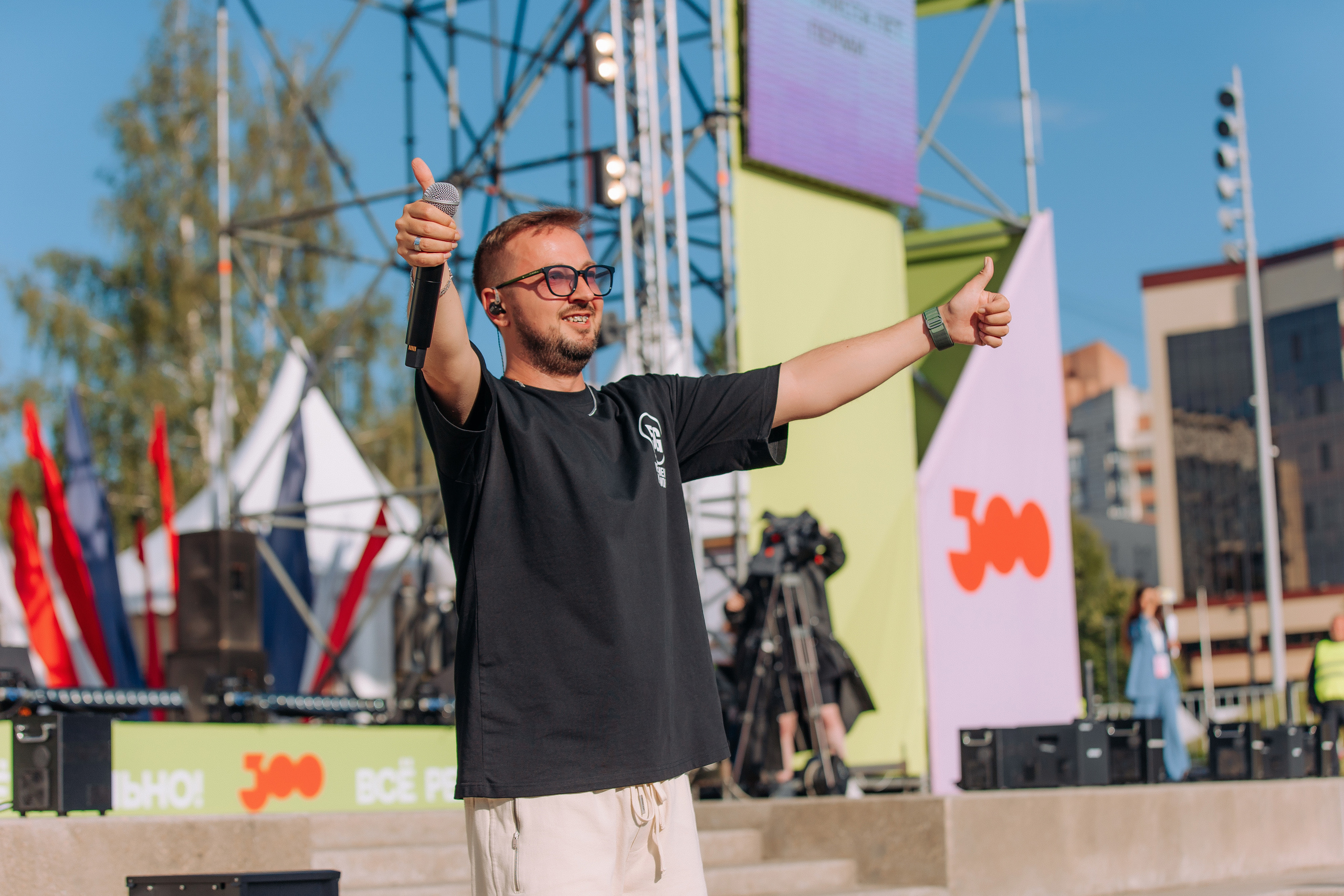 Краевой выпускной 2023. Фотосъемка свадебных, семейных и корпоративных мероприятий в Перми