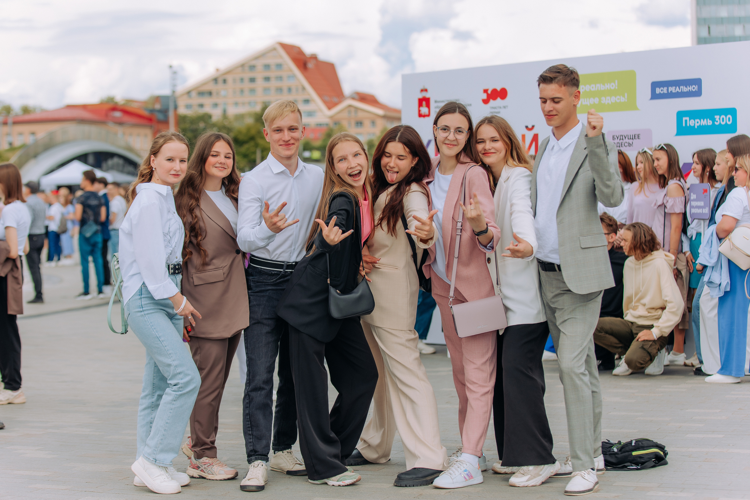 Краевой выпускной 2023. Фотосъемка свадебных, семейных и корпоративных мероприятий в Перми