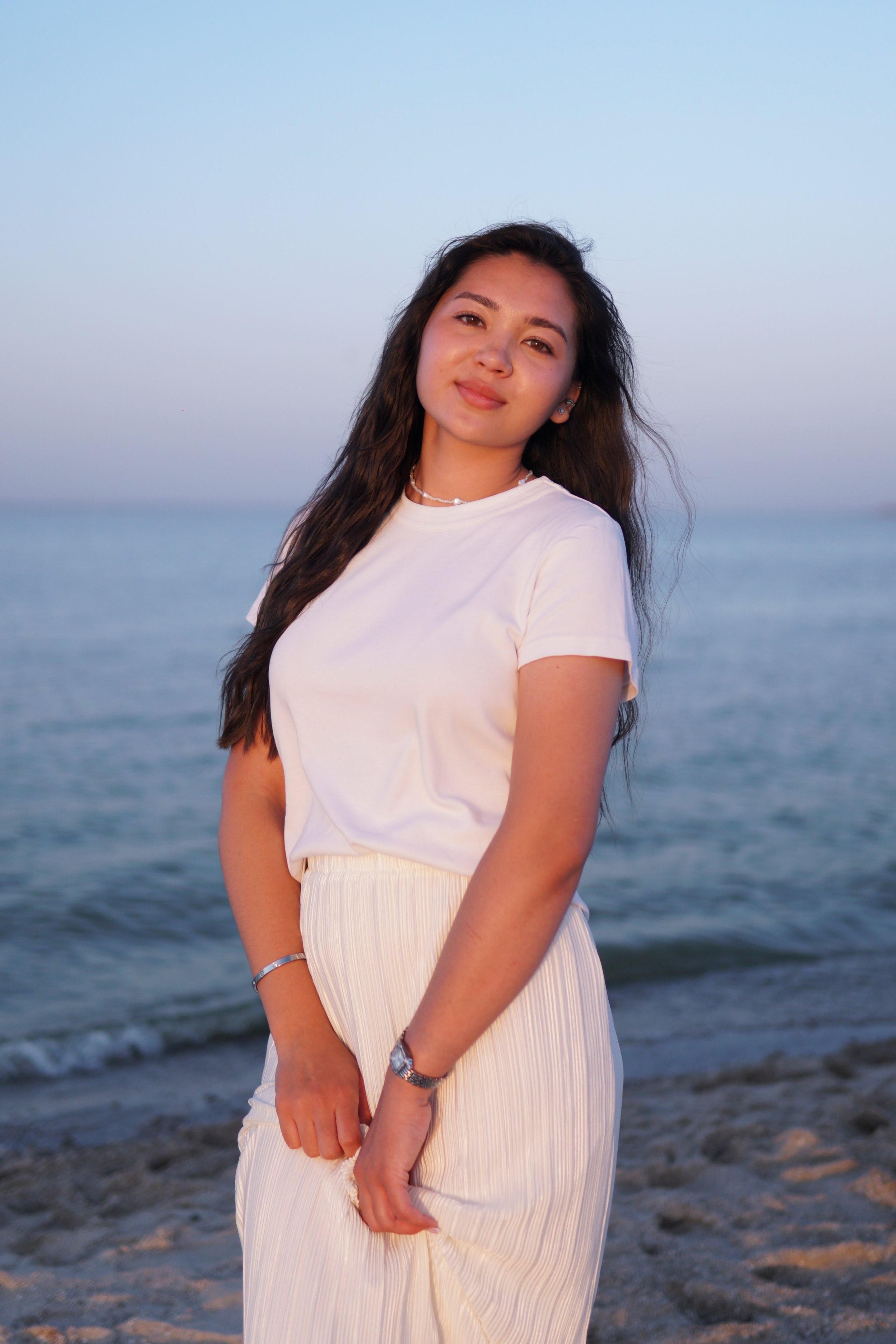 Сестры у моря в Ростове-на-Дону. Фотосессия за городом. Фотограф в Ростове-на-Дону Марина Мальцева