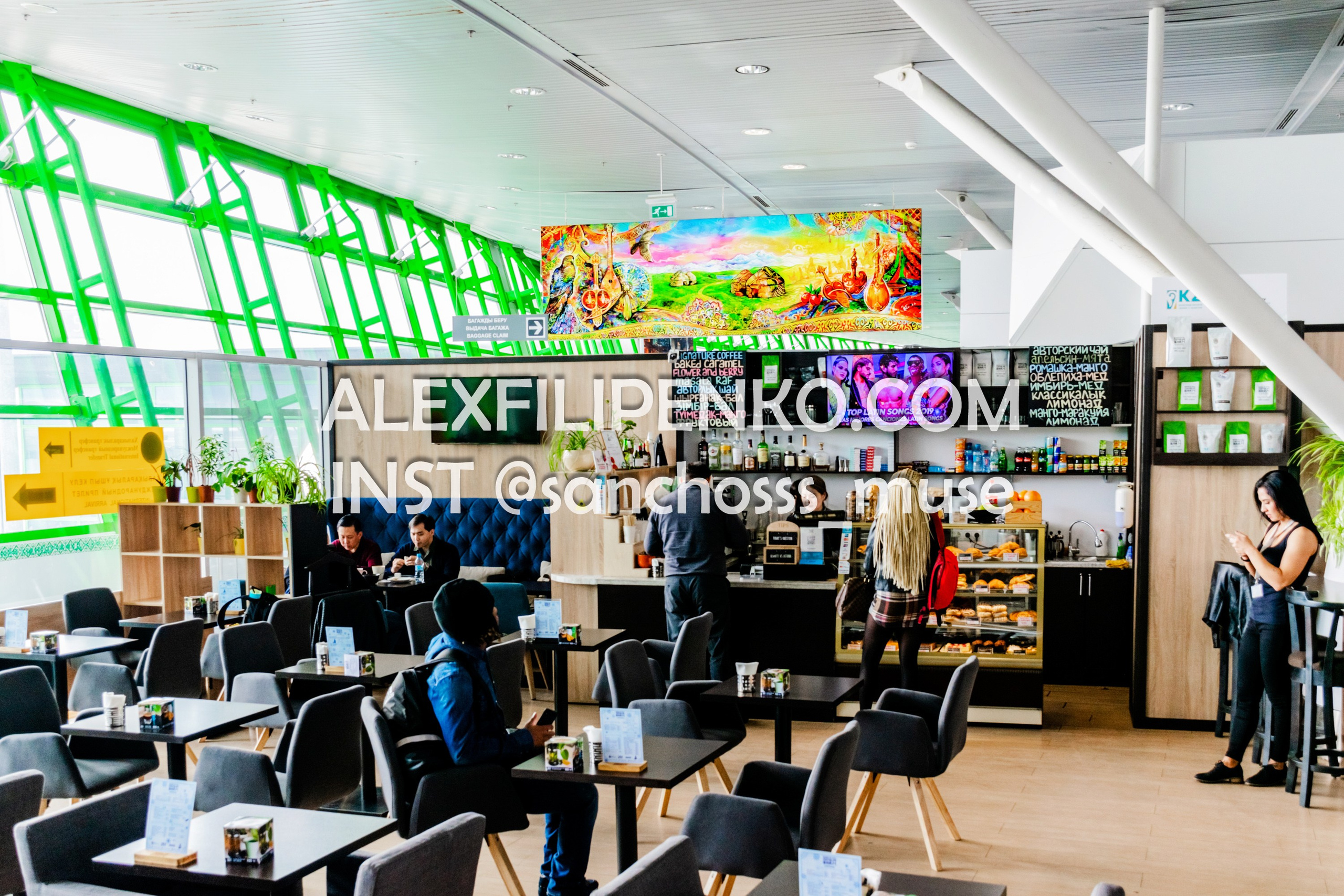 Фотосъемка для рекламного оператора MYD Production в Аэропорту Астаны. Фотограф интерьера недвижимости и архитектуры в Астане