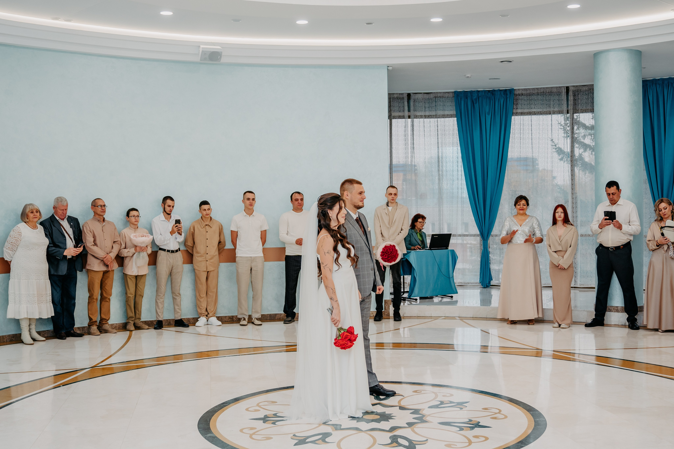 Полный свадебный день. Фотограф, видеограф и пилот дрона на Байкале