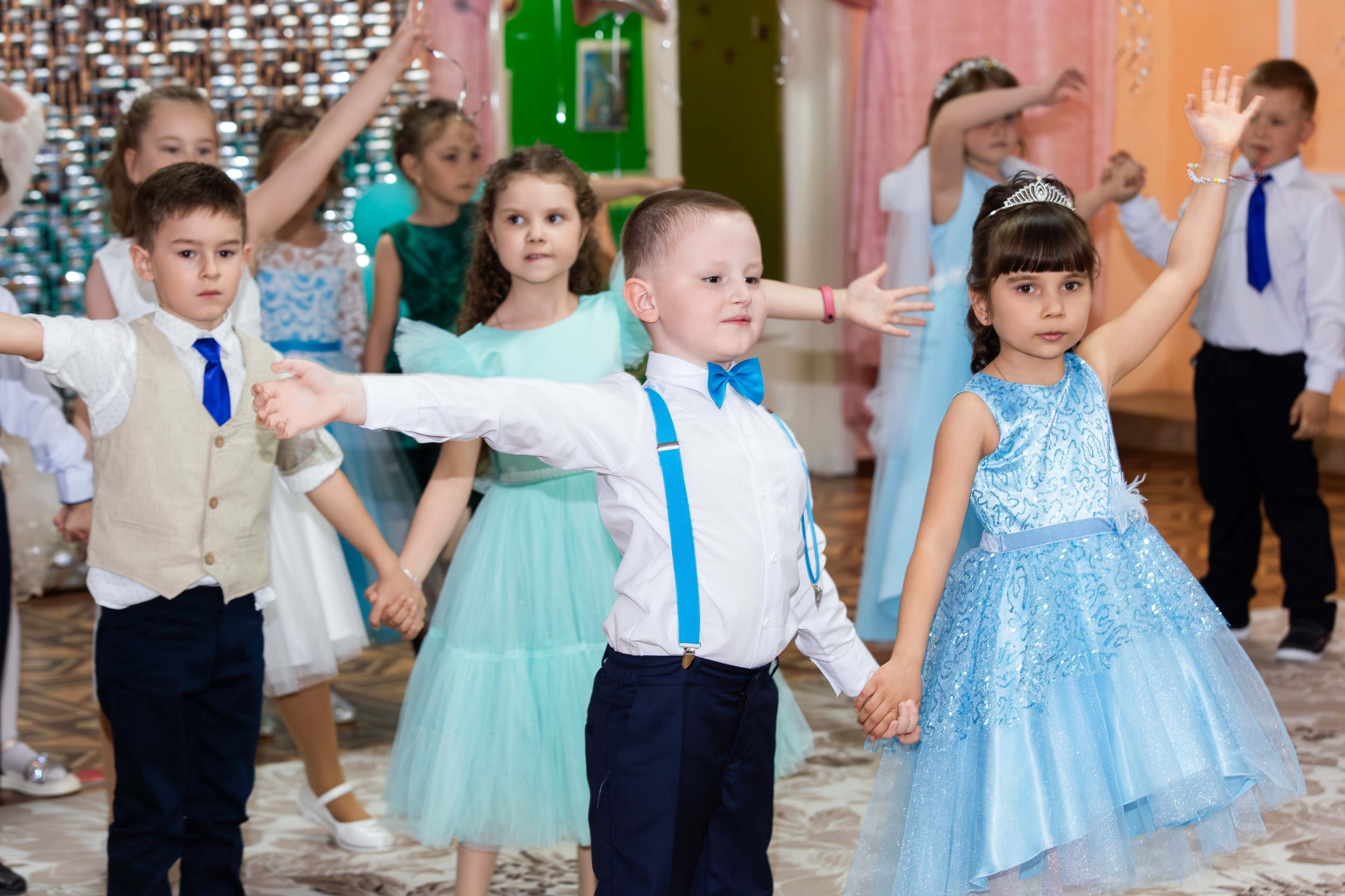 Фотосессия выпускного в детском саду: как не провалить главное событие года. Профессиональный фотограф в Мценске и Орловской области