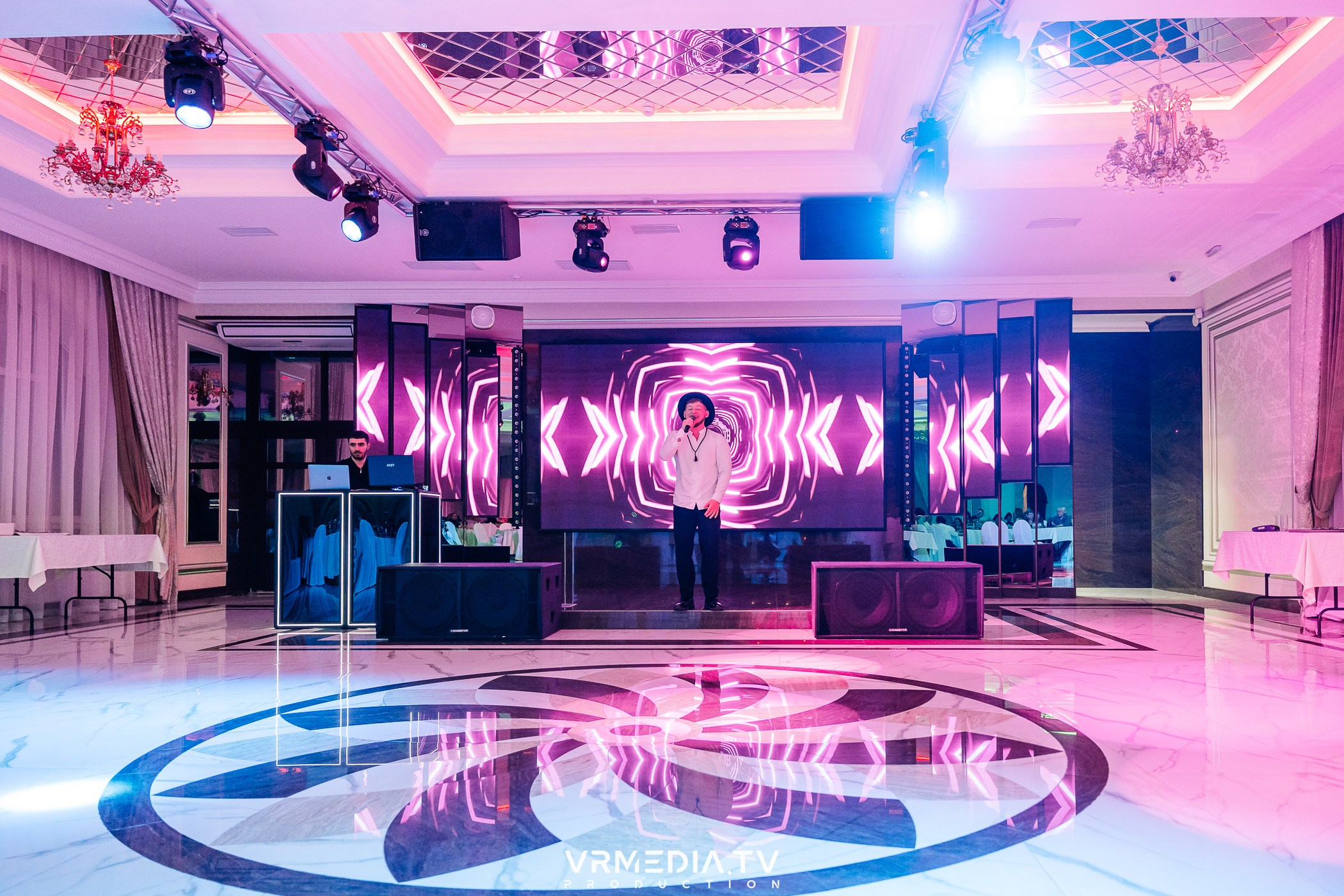 Выходные в ресторане «Лазурный берег»