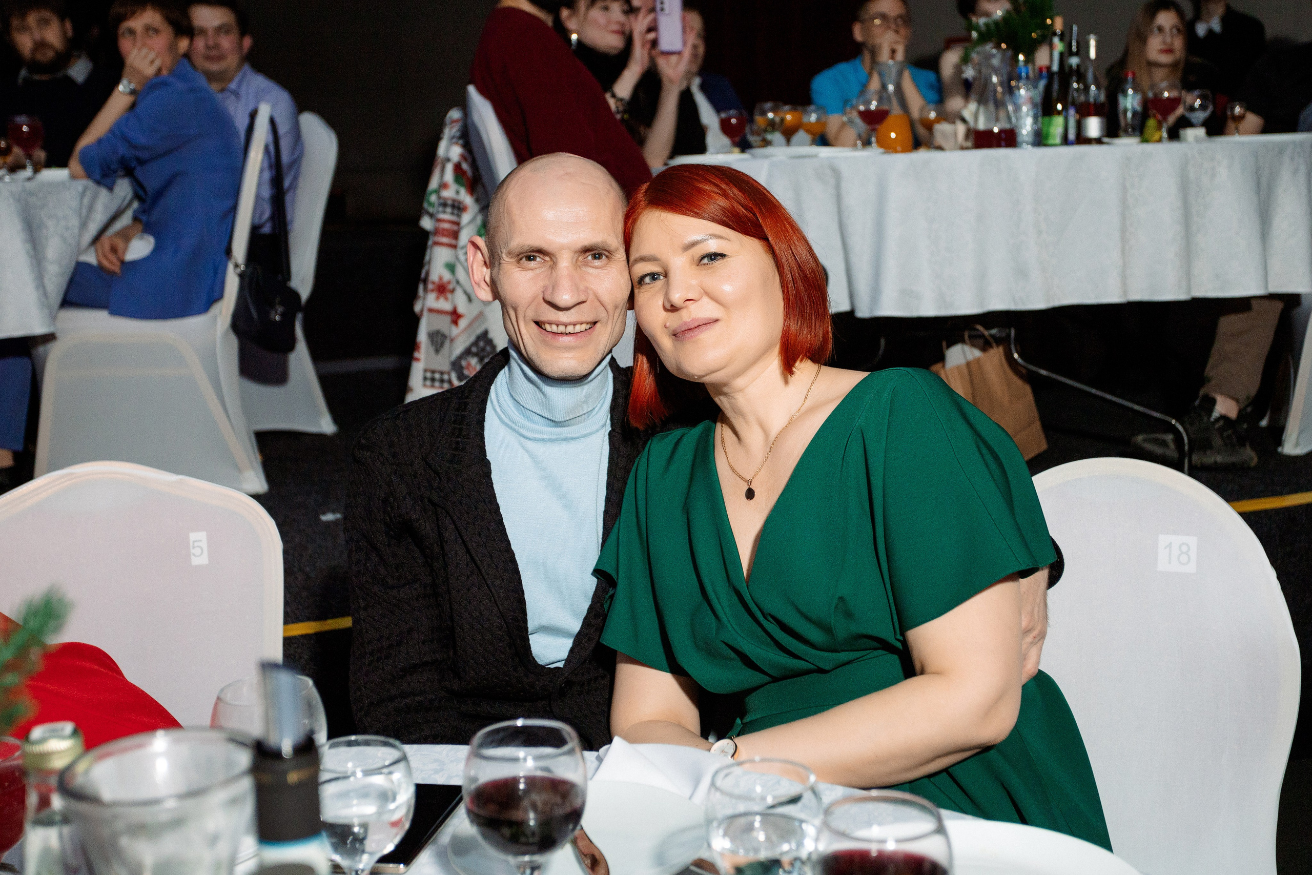 РЕПОРТАЖ: НОВЫЙ ГОД В ДК МЕТАЛЛУРГ. Профессиональный фотограф в Ижевске Леша Петров