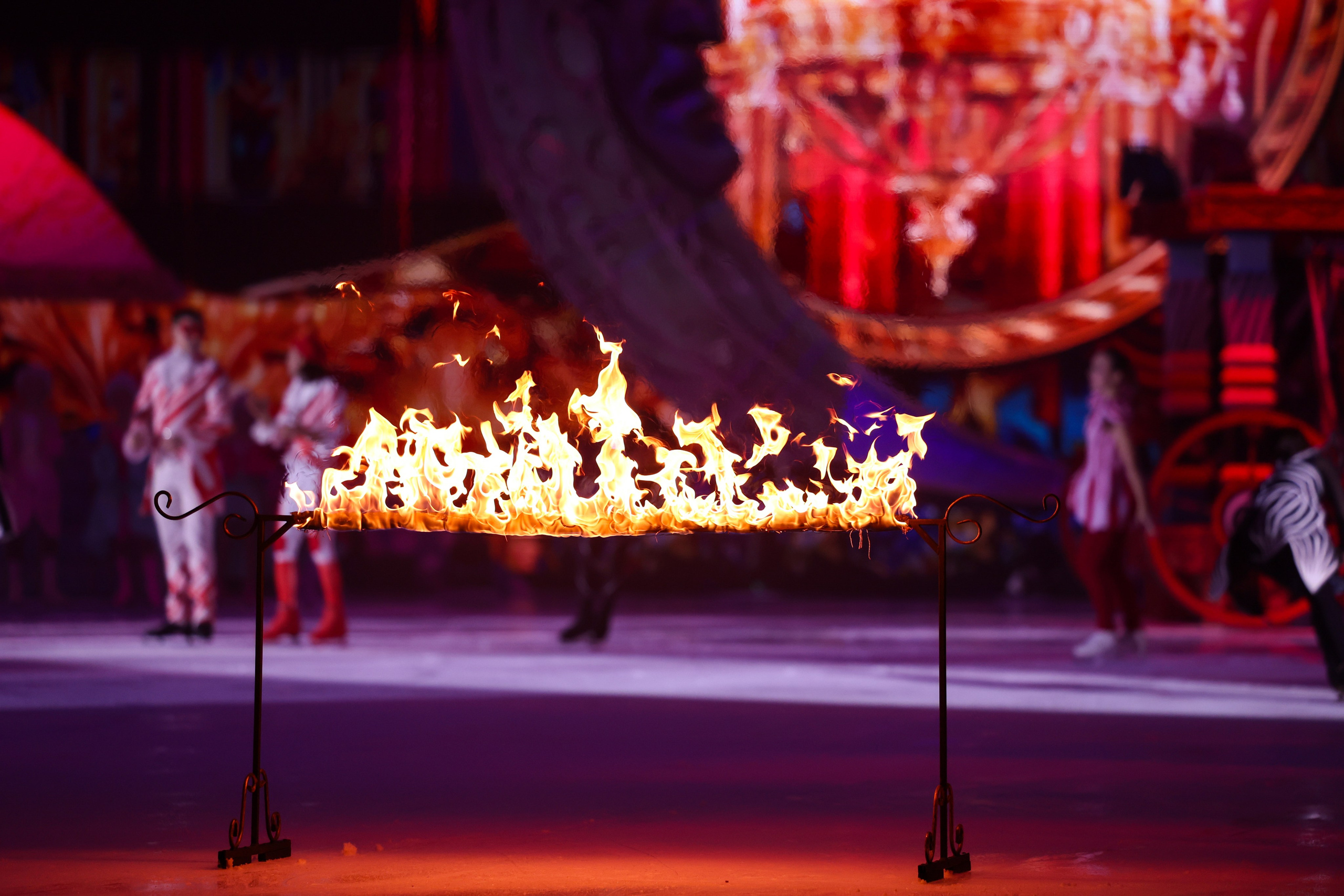 «Вечера на хуторе» ледовое шоу 25.12.2025. Спортивный и репортажный фотограф Антон Тереханов