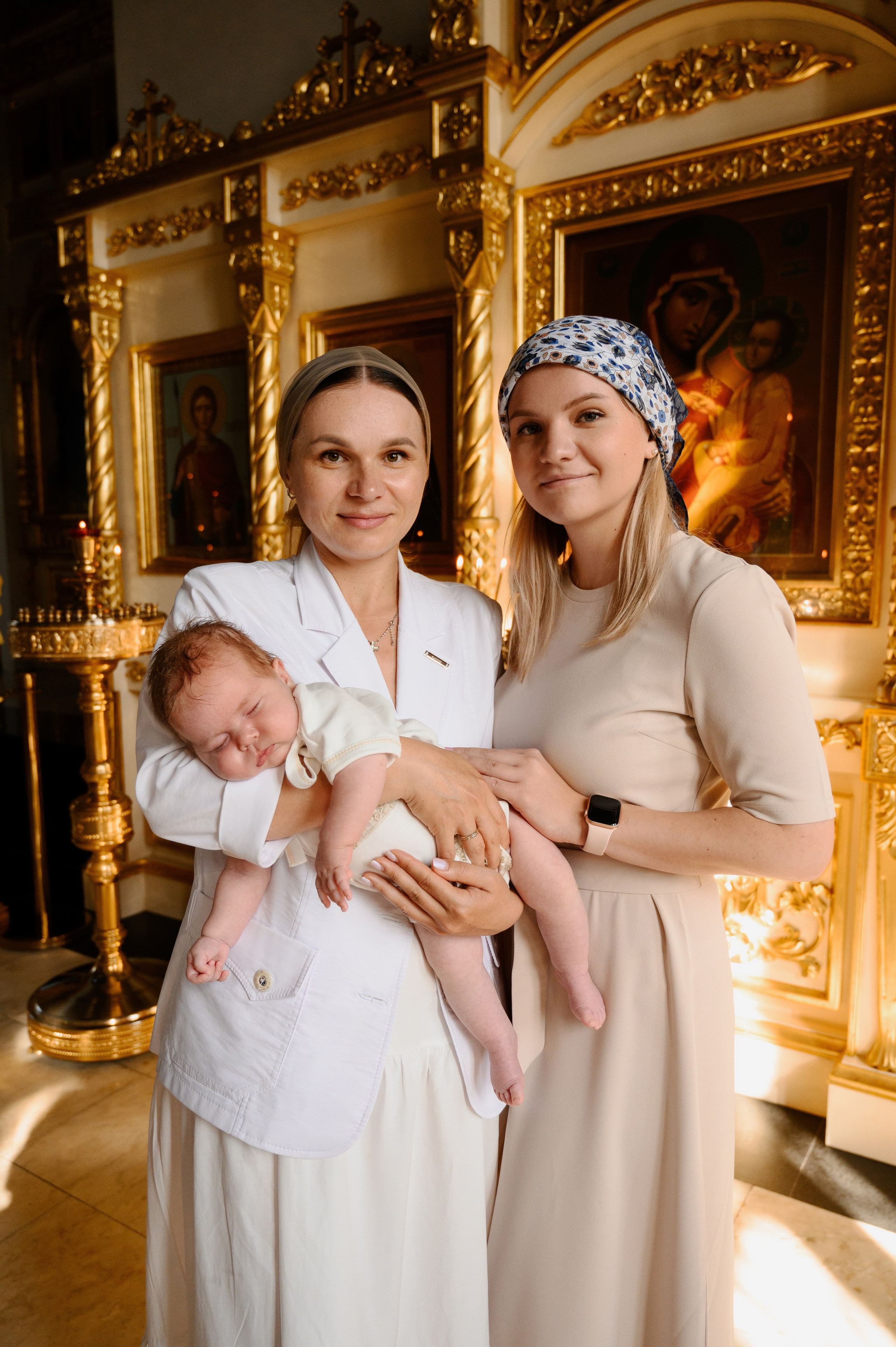 Церковь Рождества Христова на Средней Рогатке. Крещение Златы. Фотограф на роды СПБ Юлия Герасимова