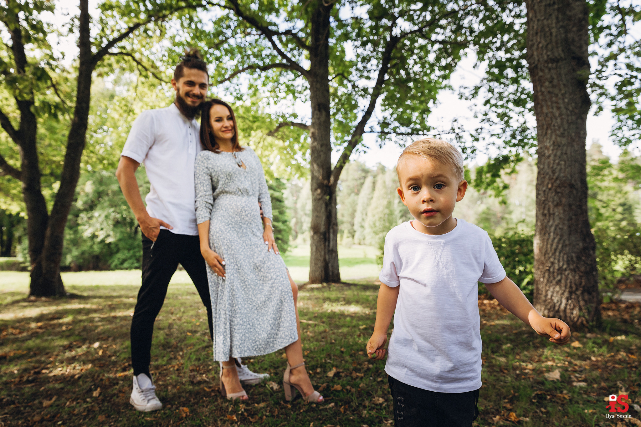 Антон, Дарья и еще один маленький человечек. Профессиональный фотограф Петрозаводск Илья Соснин