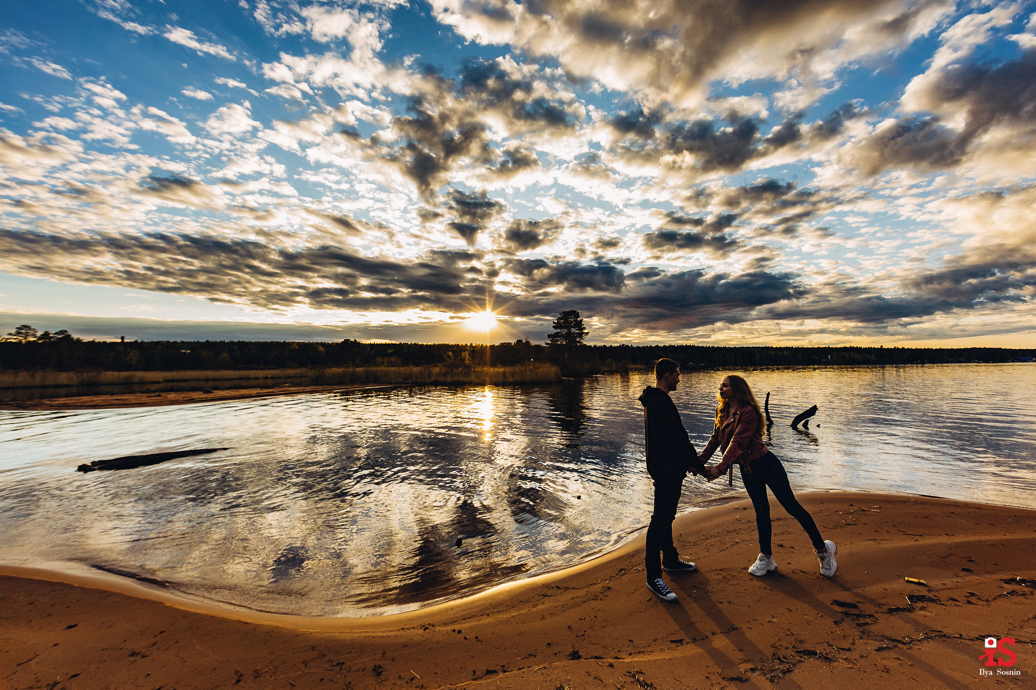 свадебный фотограф, лавстори, лавстори на свадьбу, love-story, лучший свадебный фотограф Петрозаводск, свадебный фотограф Петрозаводск,  свадебный салон Петрозаводск,  свадебное платье, обручальные кольца, свадебный фотограф спб, свадебный фотограф Финляндия, невеста платье, свадьба банкет, банкетный зал, фотограф Хельсинки, свадебная фотосессия, Красивая свадебная фотография, фотограф Сочи, фотограф Адлер