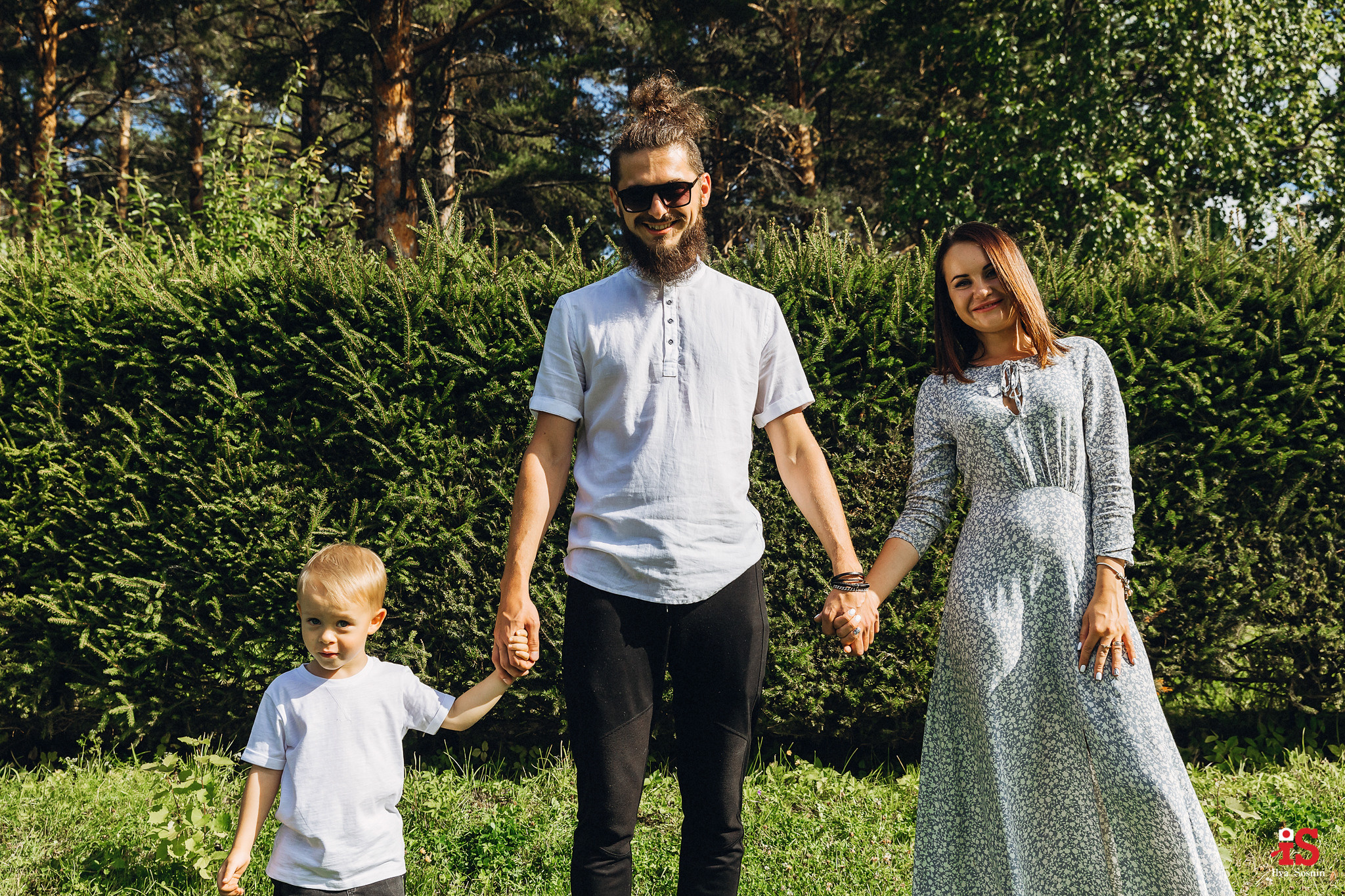 Антон, Дарья и еще один маленький человечек. Профессиональный фотограф Петрозаводск Илья Соснин