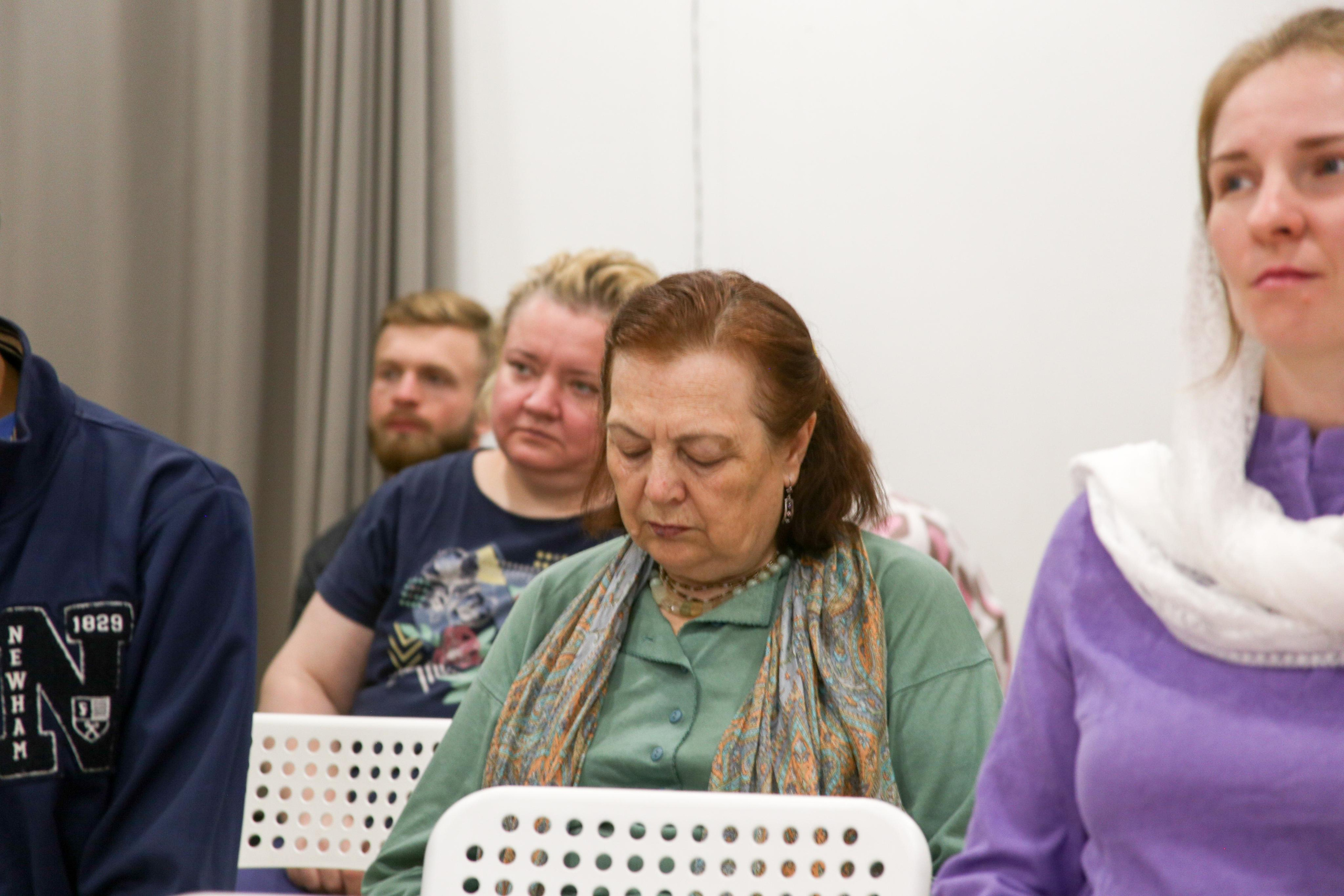 Вечер в благости. Репортаж. Фотограф в Перми. Фотограф Пермь. Фотосессия в фотостудии Перми и на свежем воздухе