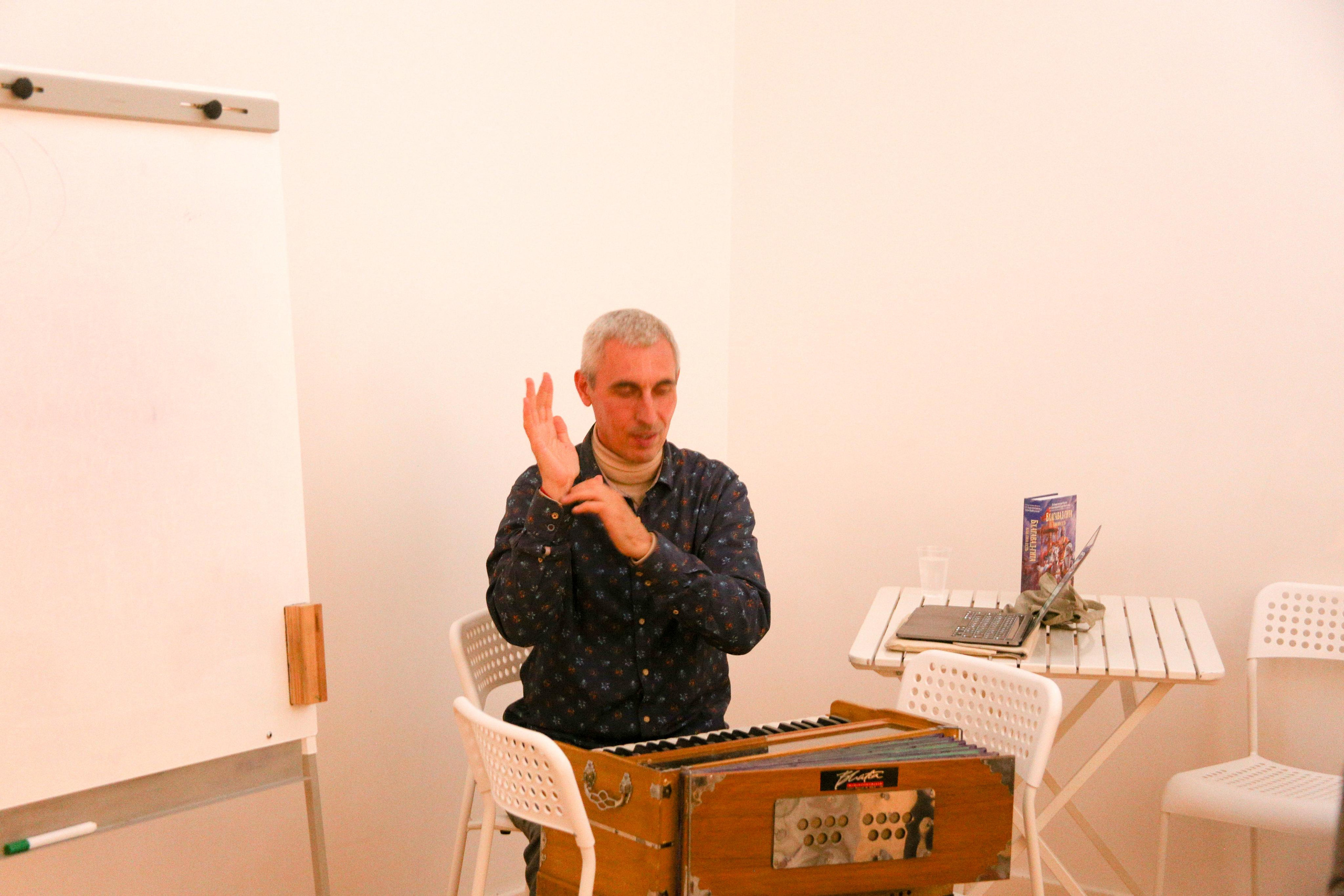 Вечер в благости. Репортаж. Фотограф в Перми. Фотограф Пермь. Фотосессия в фотостудии Перми и на свежем воздухе