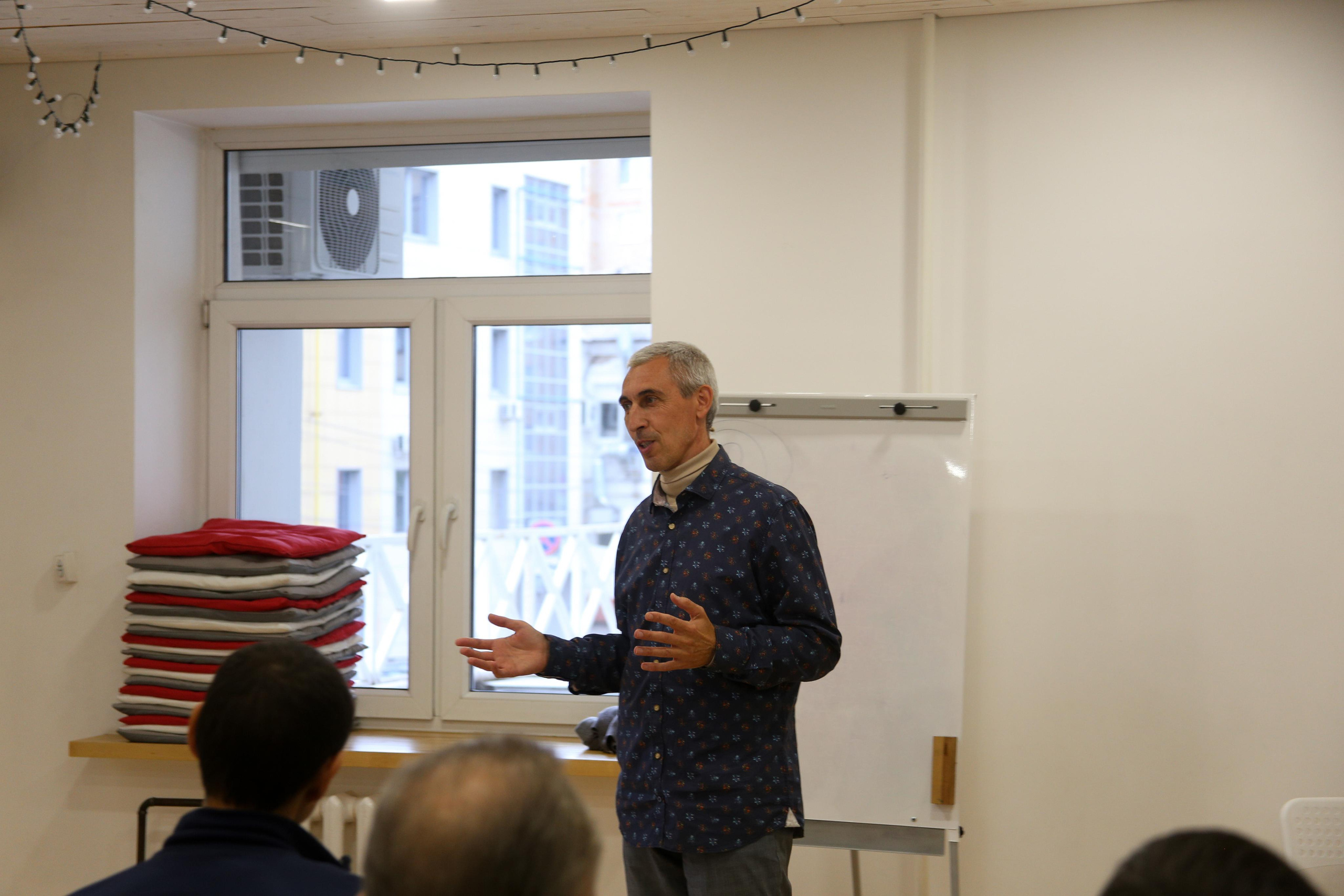 Вечер в благости. Репортаж. Фотограф в Перми. Фотограф Пермь. Фотосессия в фотостудии Перми и на свежем воздухе