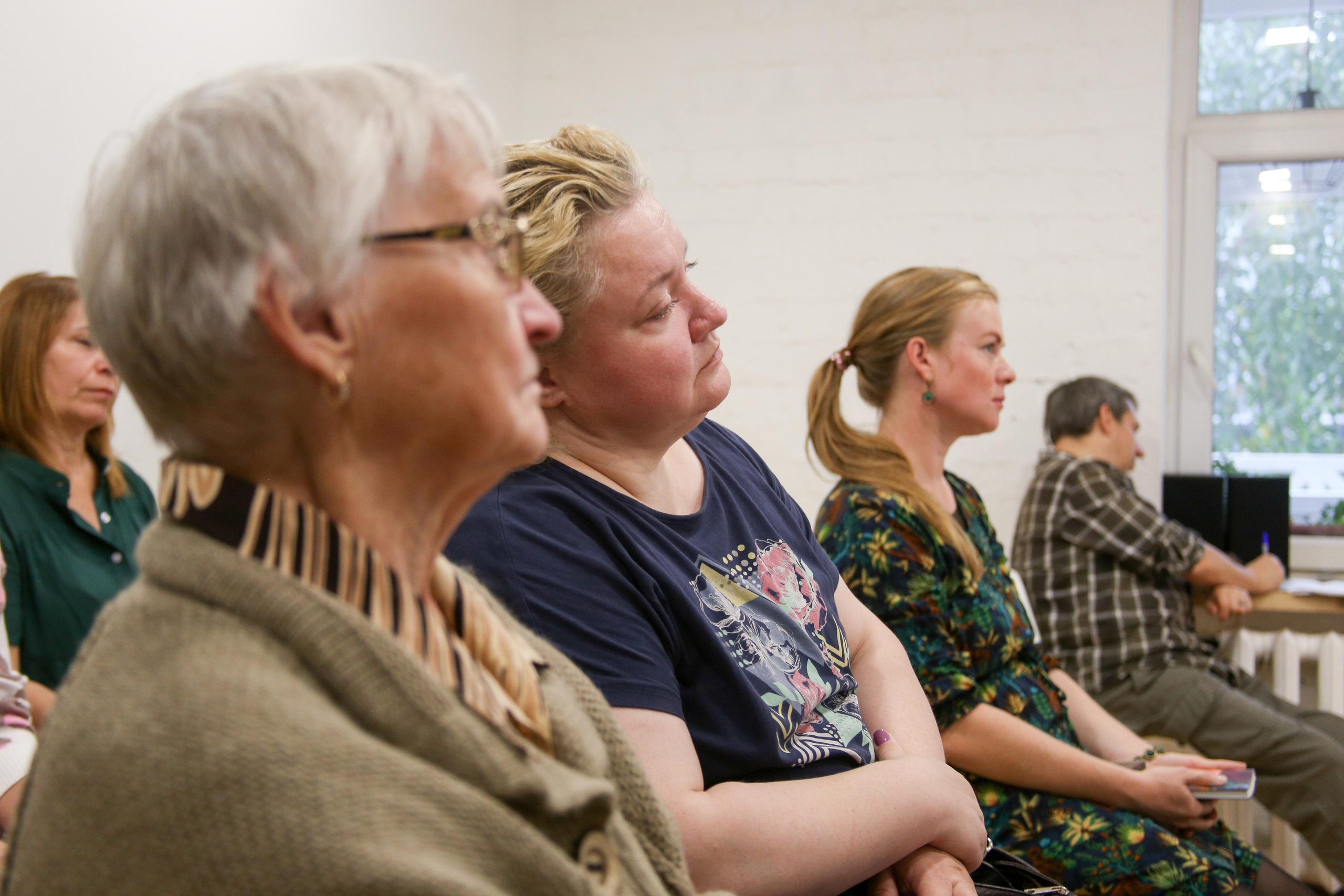 Вечер в благости. Репортаж. Фотограф в Перми. Фотограф Пермь. Фотосессия в фотостудии Перми и на свежем воздухе