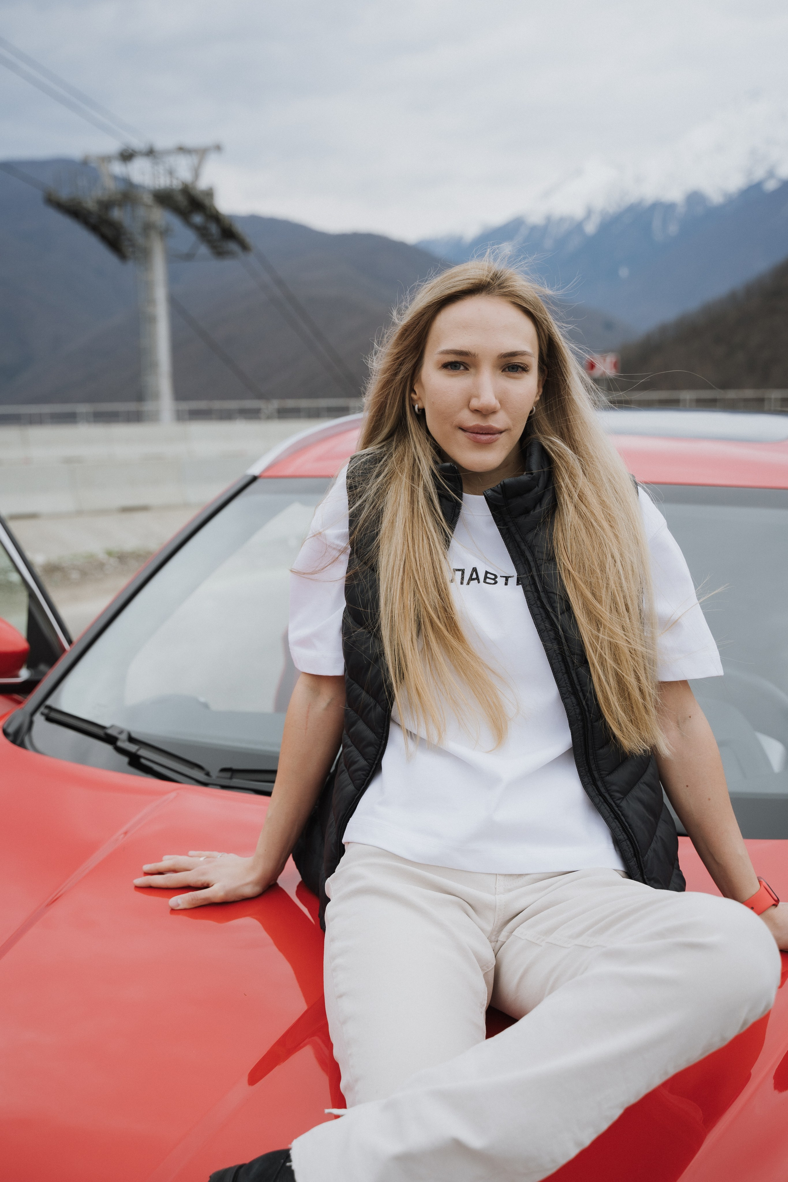 Фотосессия на Кабриолете Сочи в Адлере и на Красной Поляне