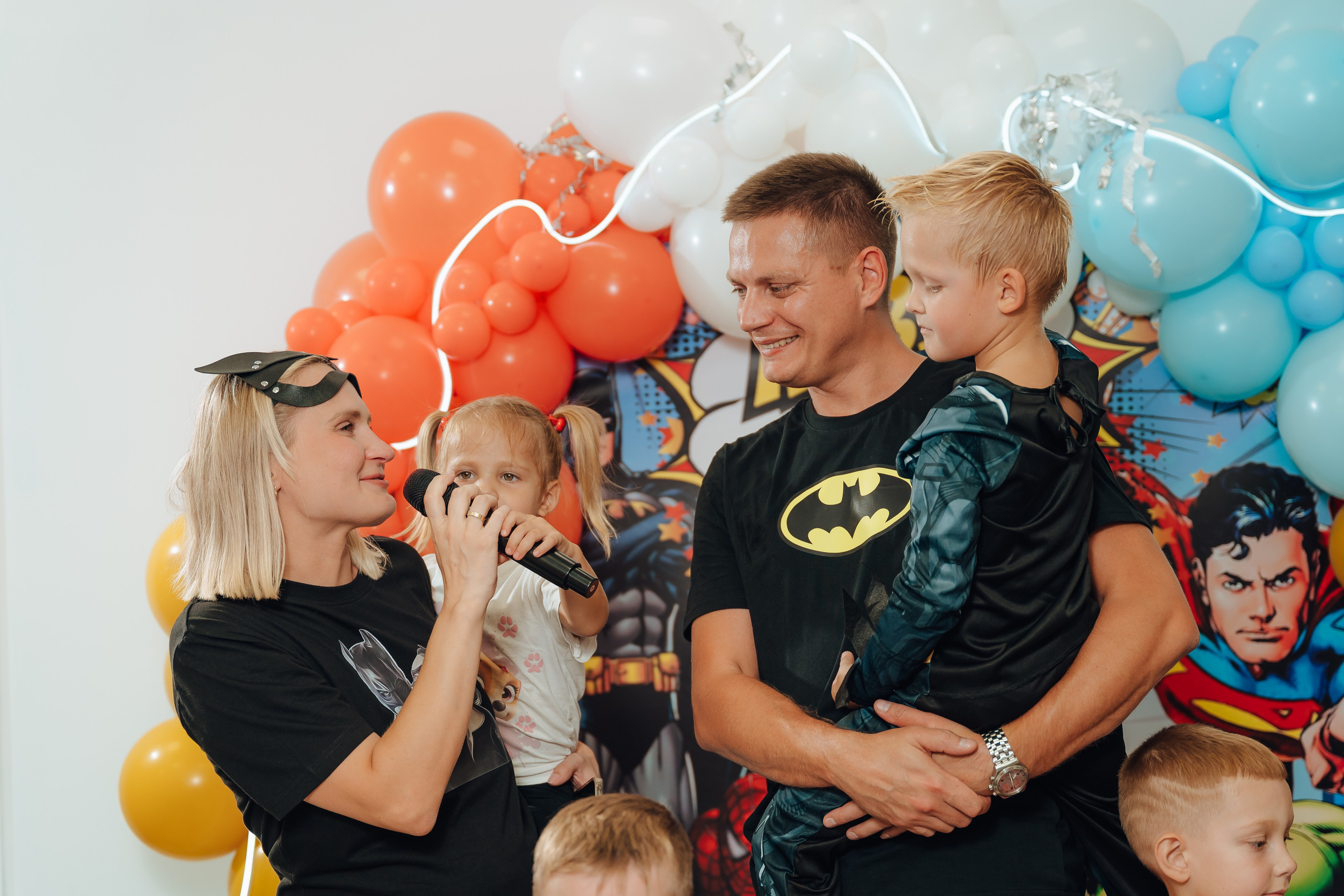 Праздник Льва в Мультифокс. Детский и семейный фотограф Катерина Мишина