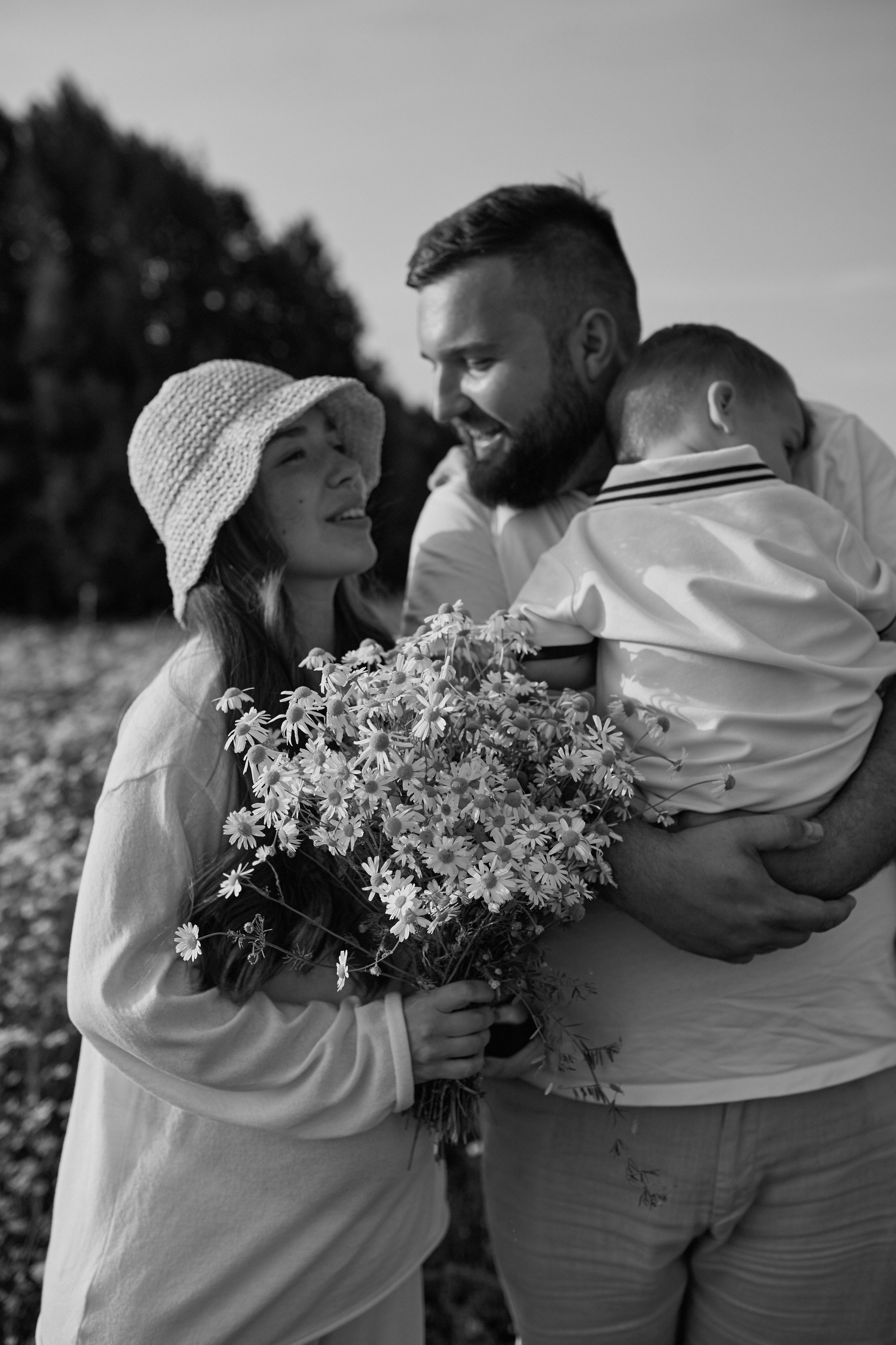 Рома, Оля, Максим и ромашки. Семейный и свадебный lifestyle-фотограф в Москве Мария Петрова