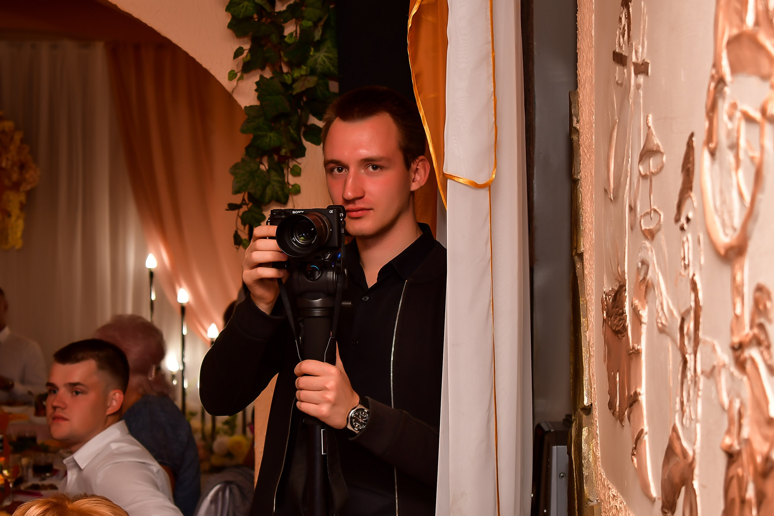 Контакты. Как связаться. , Видеограф, видеооператор в Донецке, Макеевк. Видеосъемка, видеограф в Донецке Николай Хоришко