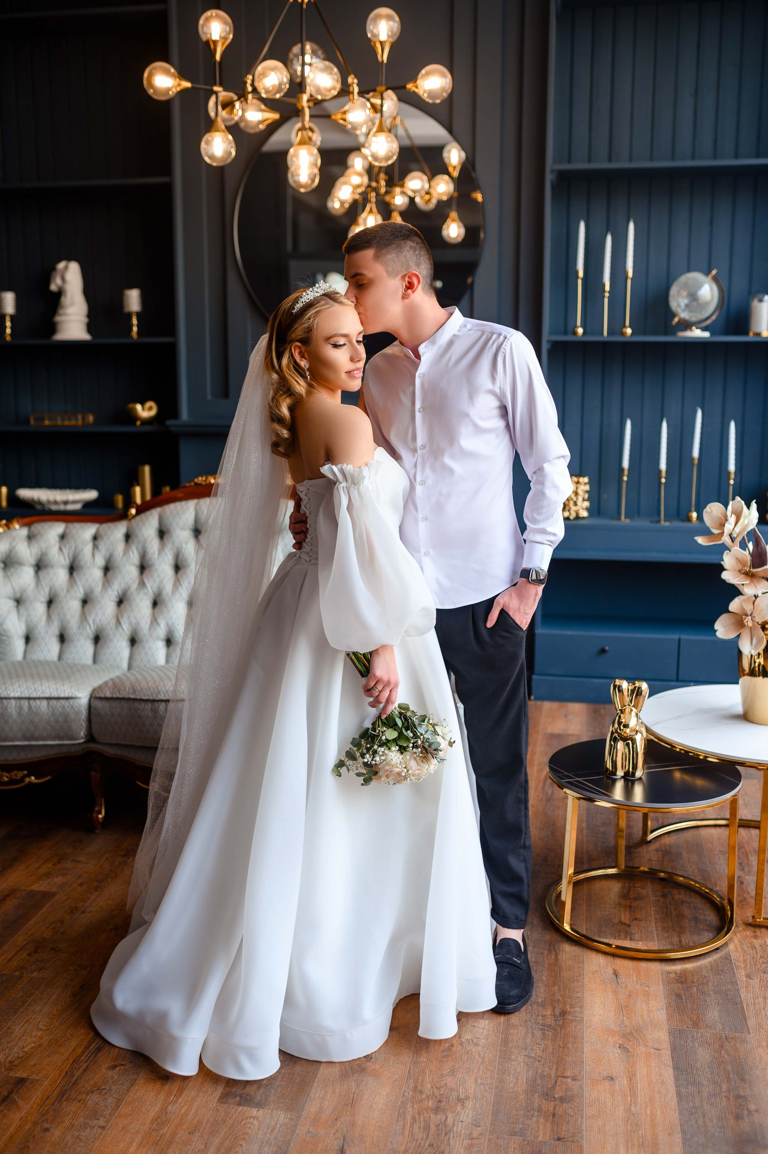 Свадебная фотосессия в фотостудии Аврора зал Эклипс. Семейный и свадебный фотограф в Донецке и Макеевке Дяченко Наталья