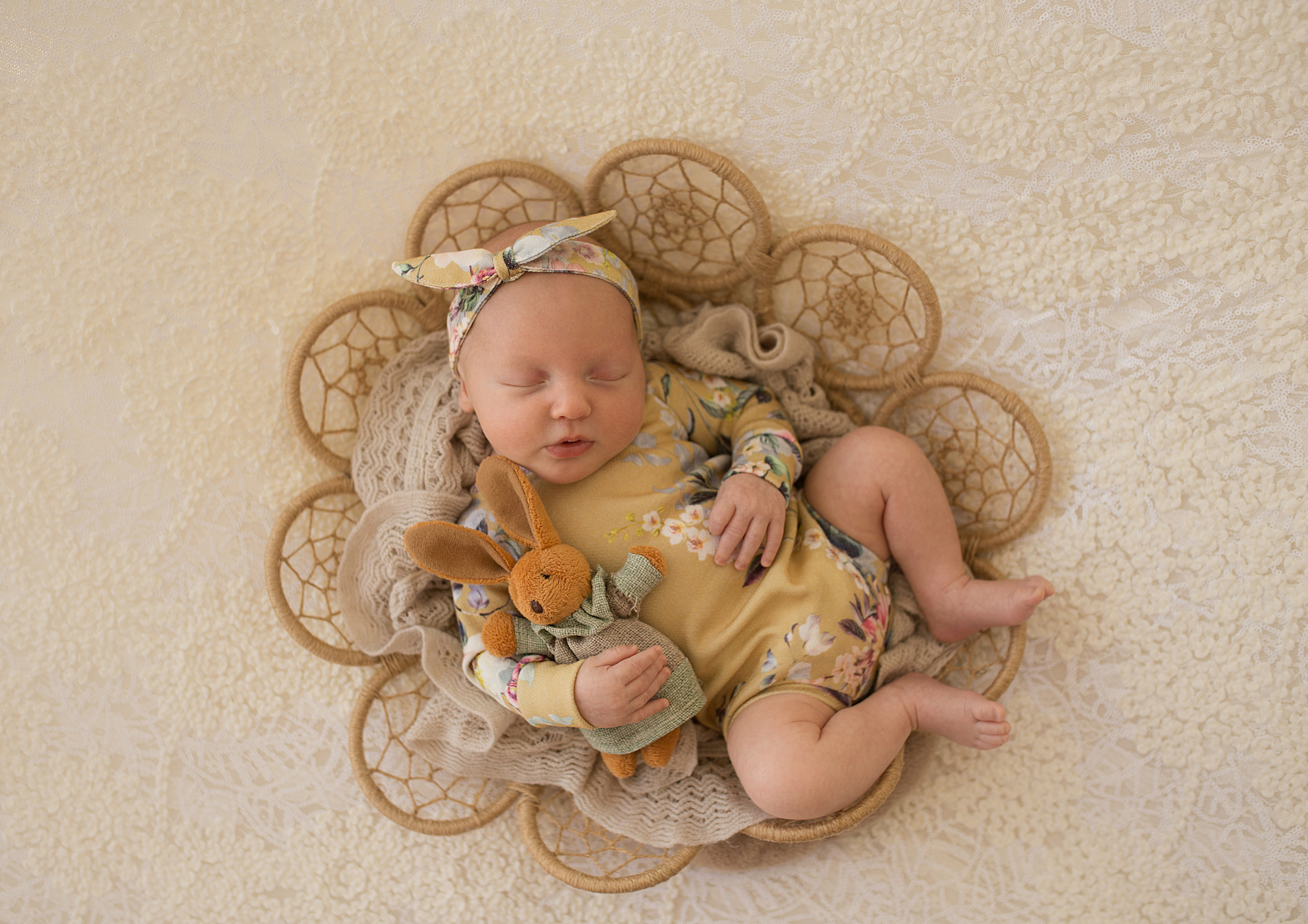 Фотосессия новорождённого. Фотограф новорождённых малышей и детский фотограф В Казани Лана Максим
