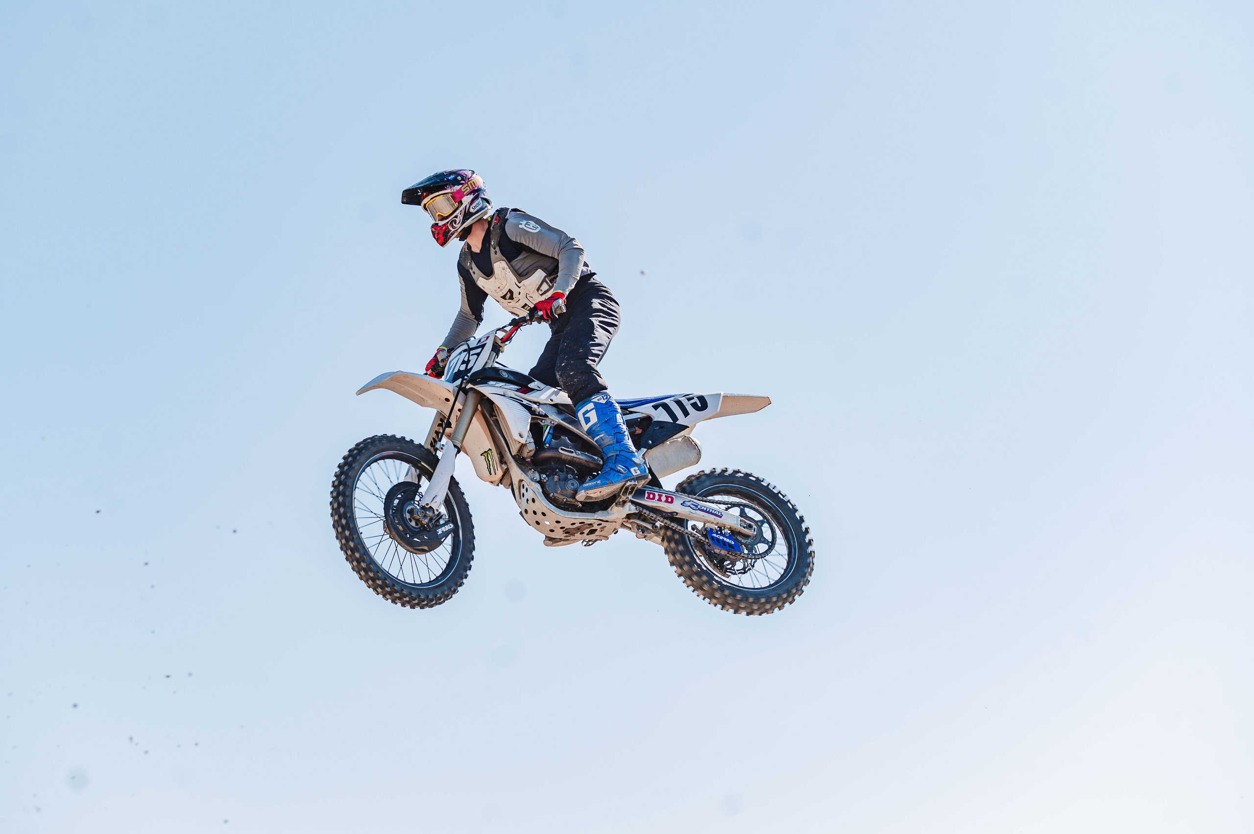 Мотокросс 16.09.2023. Портретный фотограф в Ангарске Артём Иванов