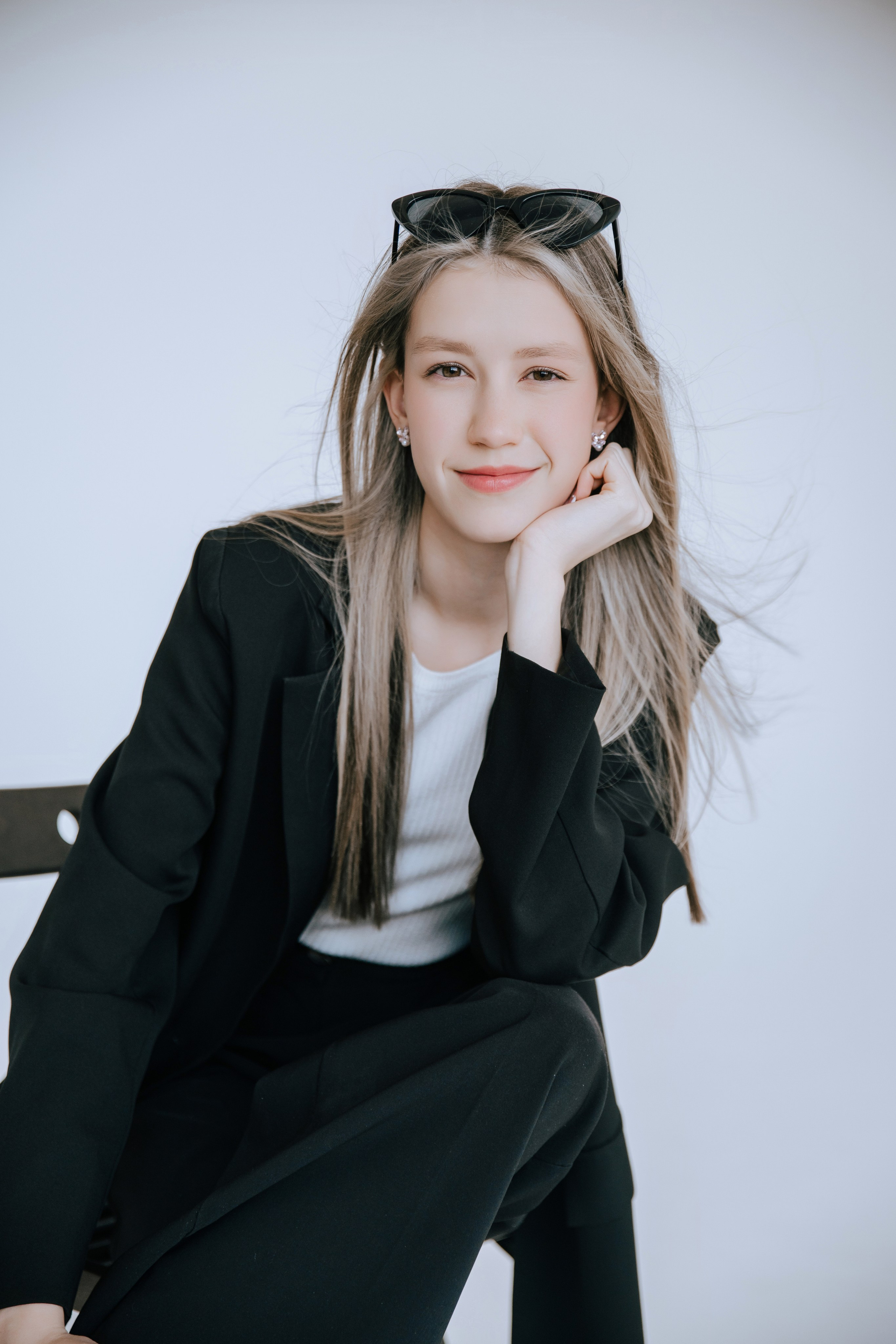 Гимназия им. Сайбеля — Выпуск 2024, 9 класс. Фотограф Ярмишко Дарья. Выпускные фотокниги