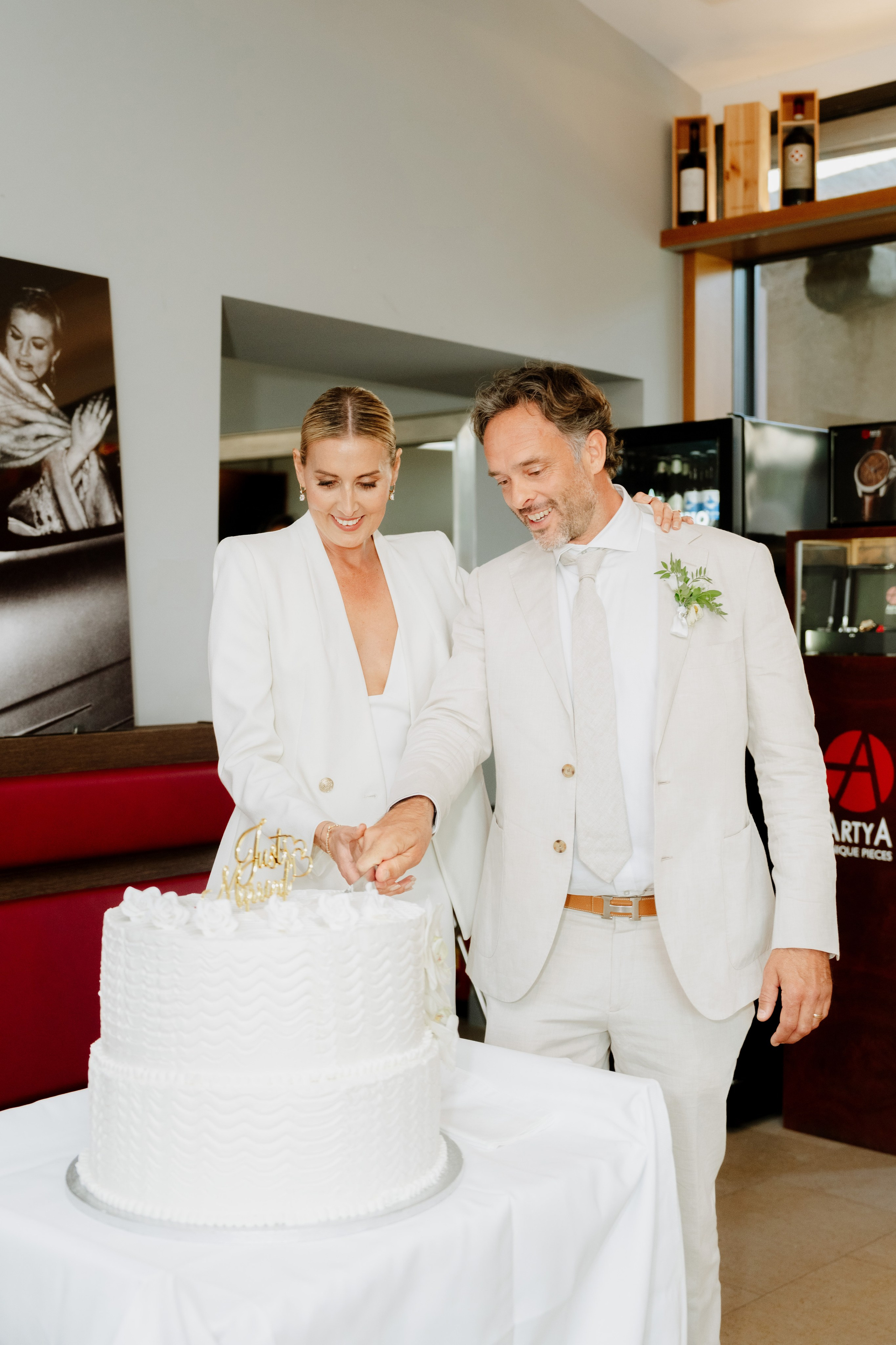 Wedding Photographer Switzerland Geneva Europe. Professional Wedding Photographer Geneva & Romande Switzerland | Tanya Creator